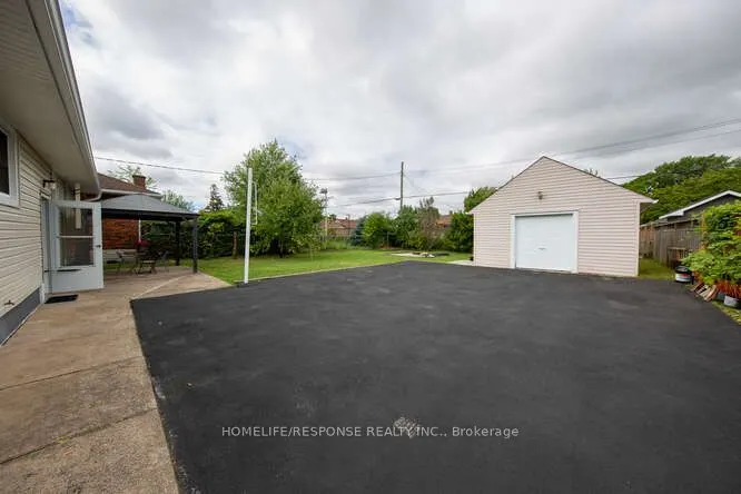 35 PARKDALE Drive