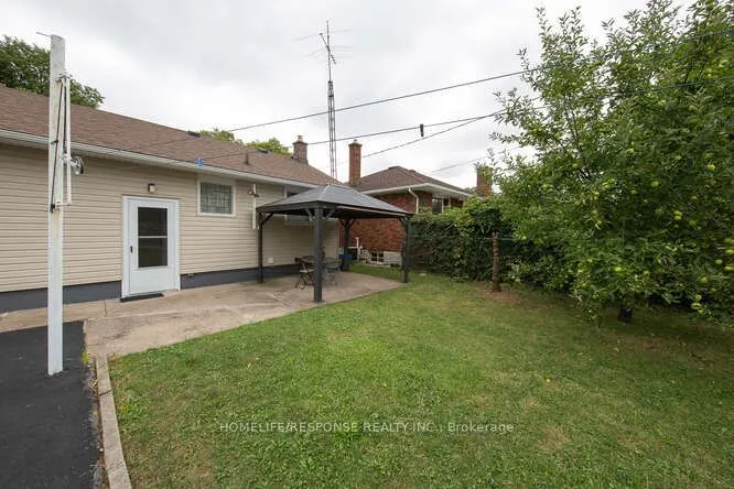 35 PARKDALE Drive