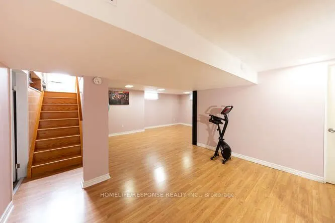 35 PARKDALE Drive