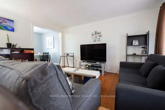 35 PARKDALE Drive