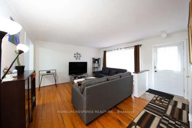 35 PARKDALE Drive