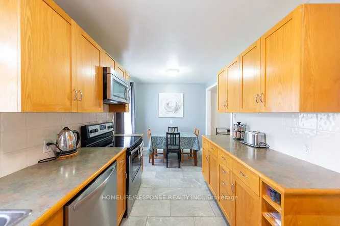 35 PARKDALE Drive