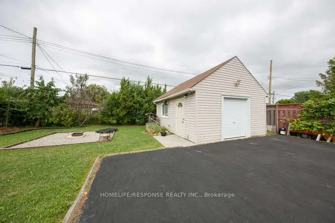 35 PARKDALE Drive