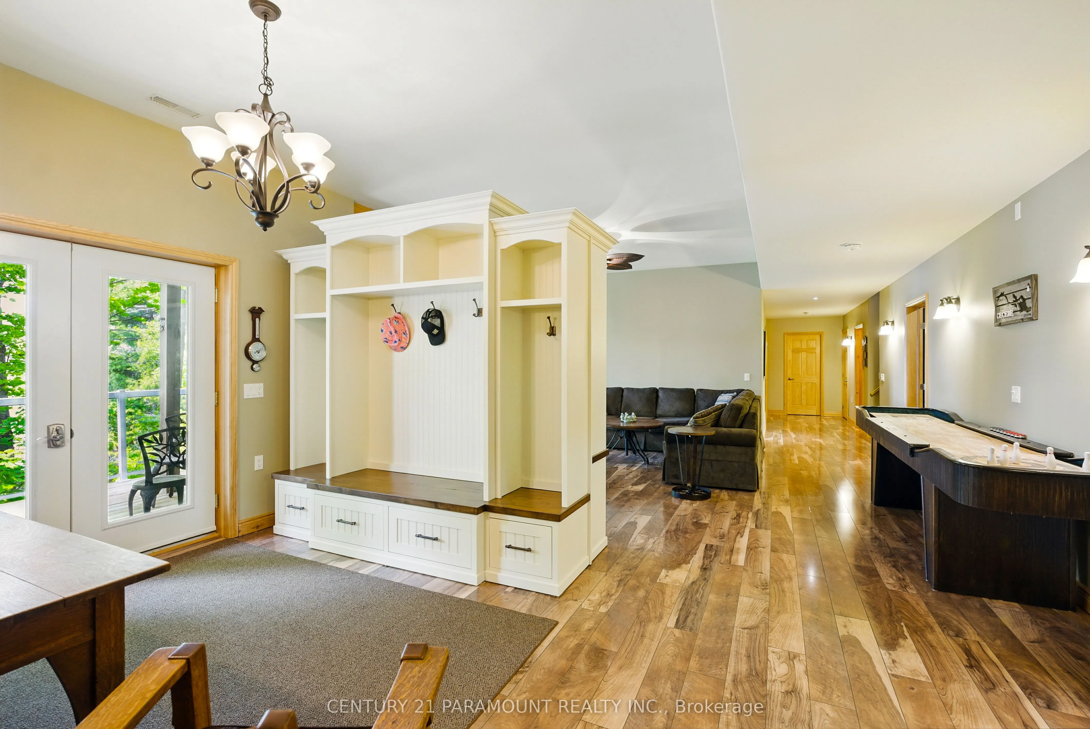 276 Jeffrey Road N