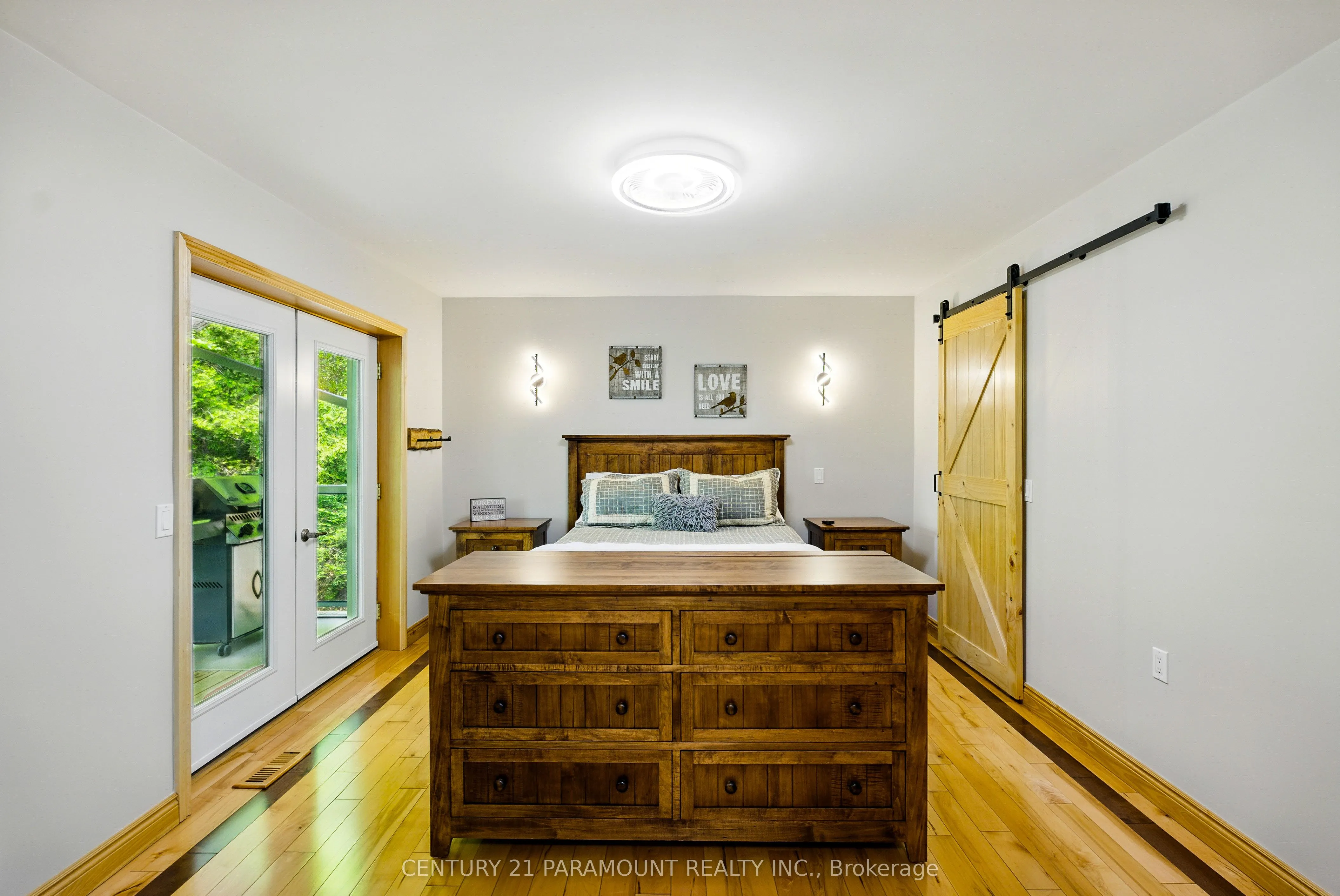276 Jeffrey Road N