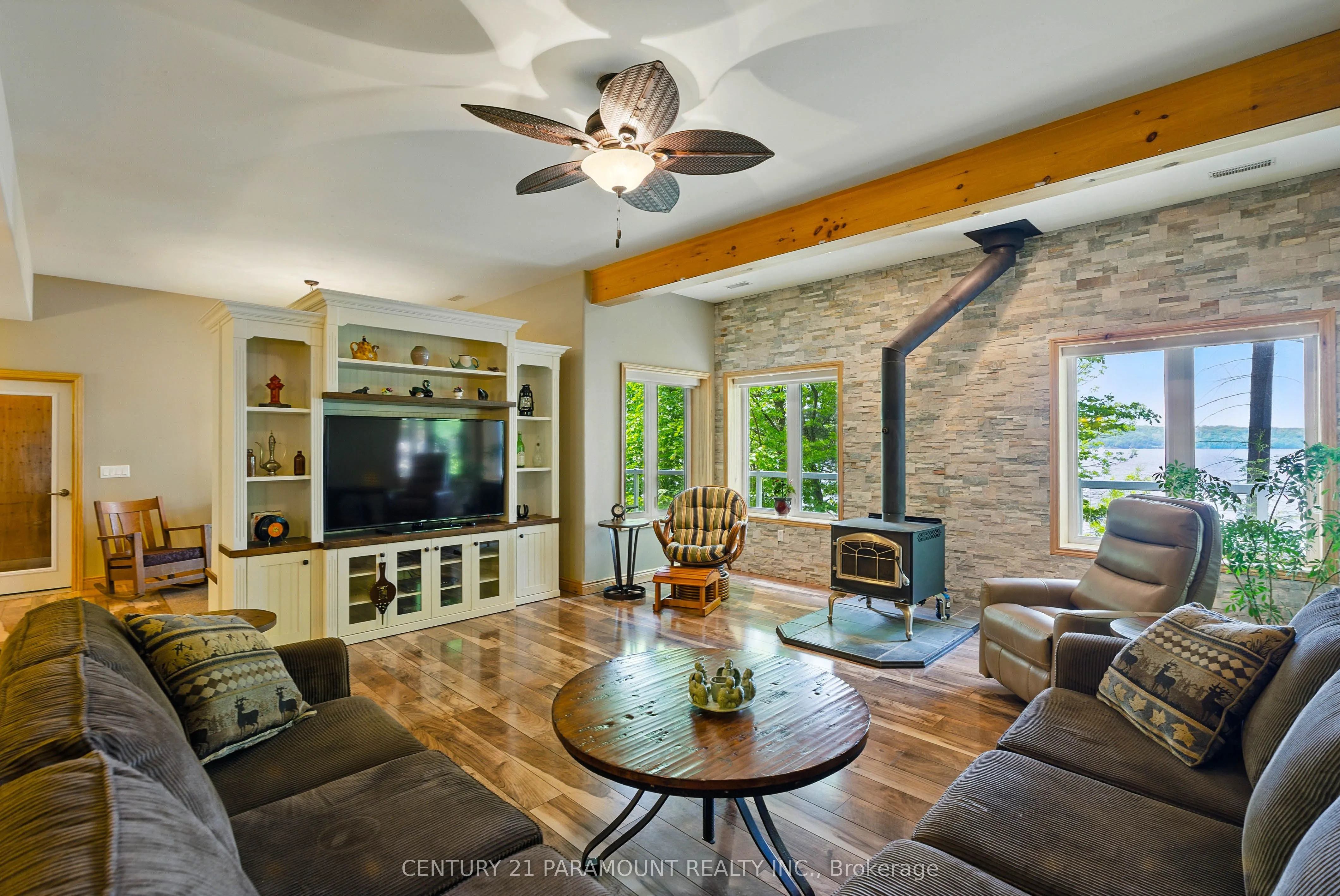 276 Jeffrey Road N