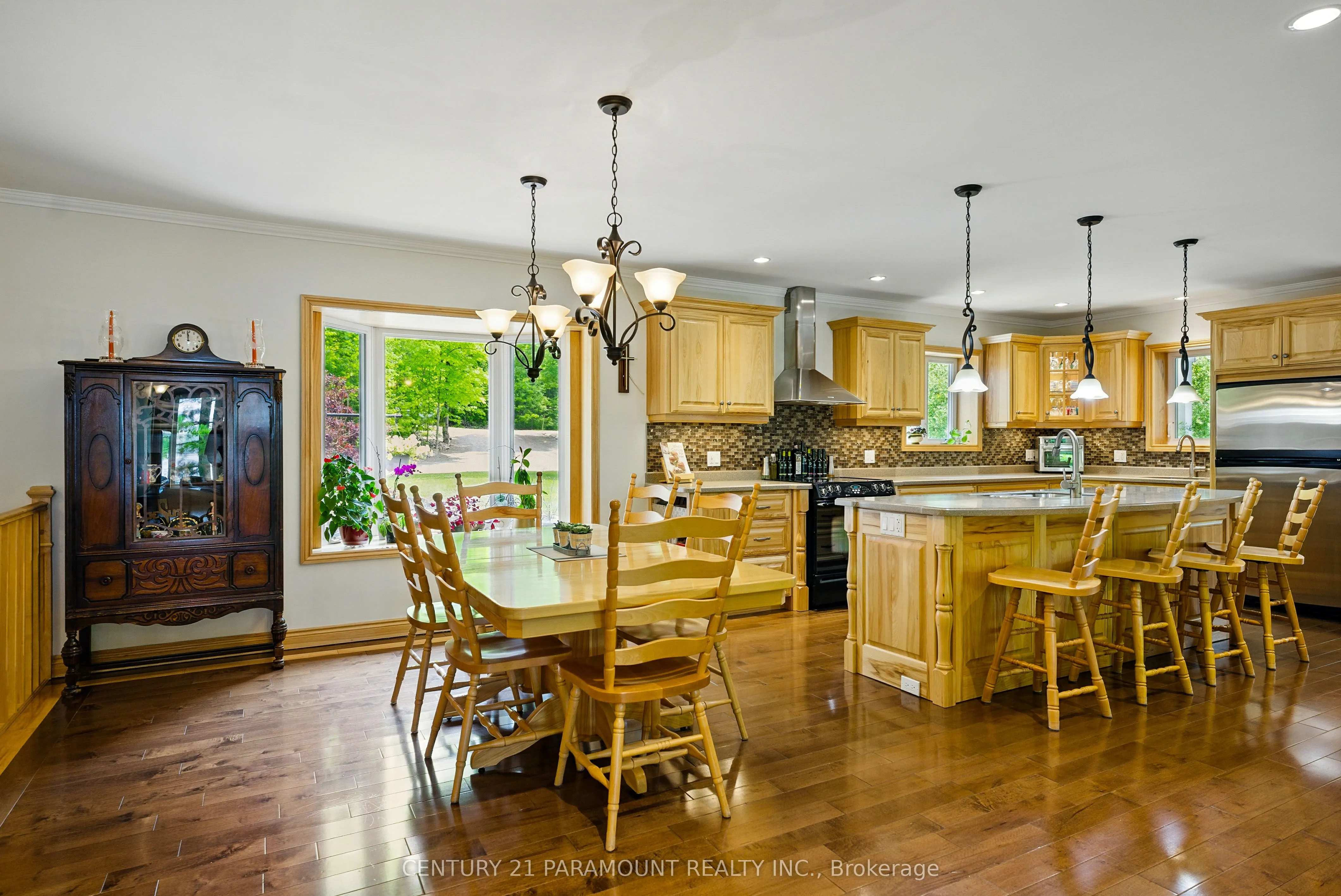 276 Jeffrey Road N