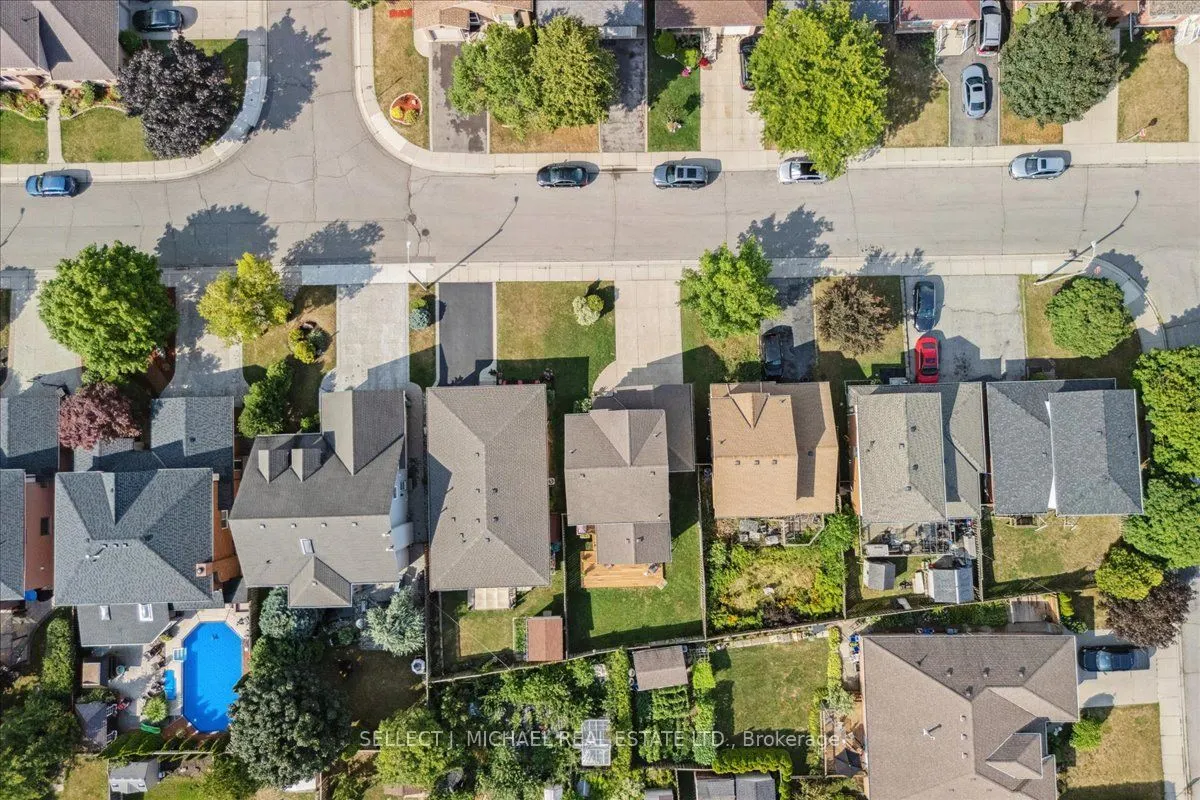 540 Rexford Drive