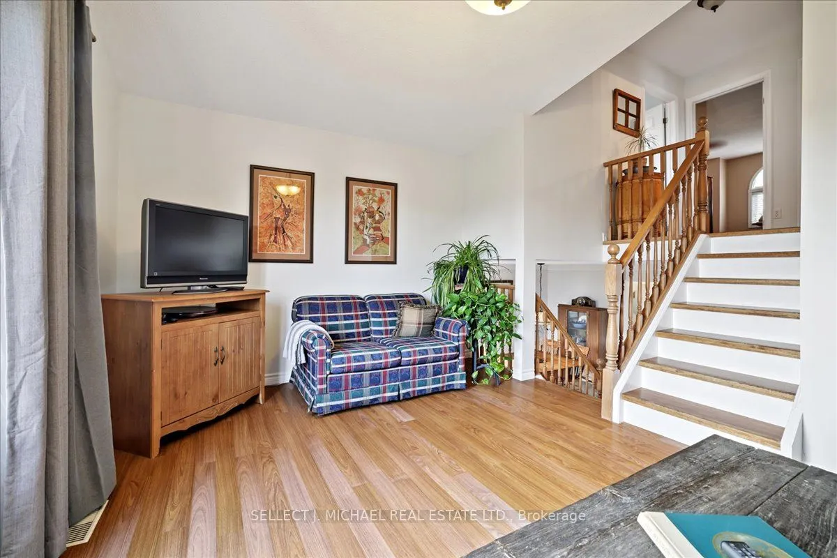 540 Rexford Drive