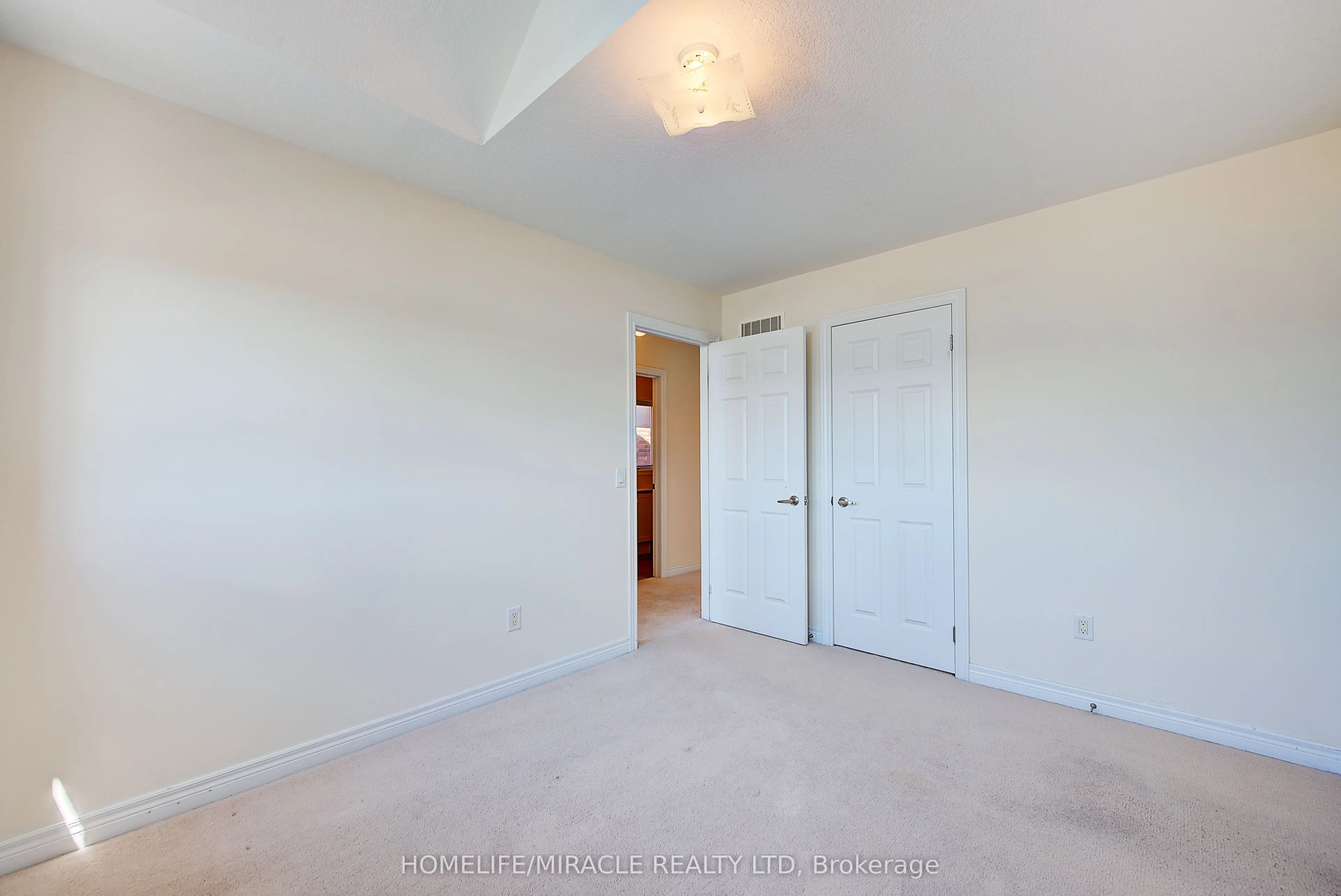 679 Baldwin Crescent