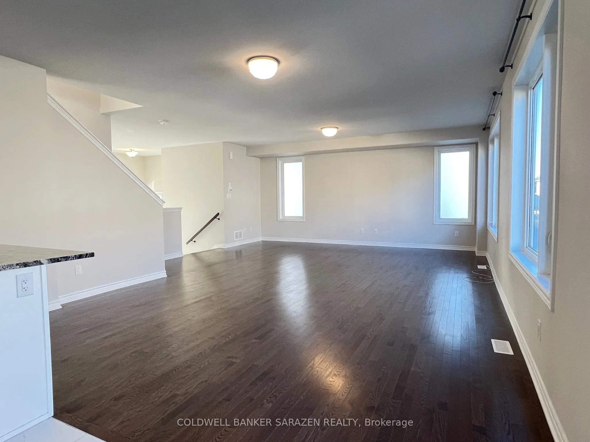 1013 CARDEN Lane