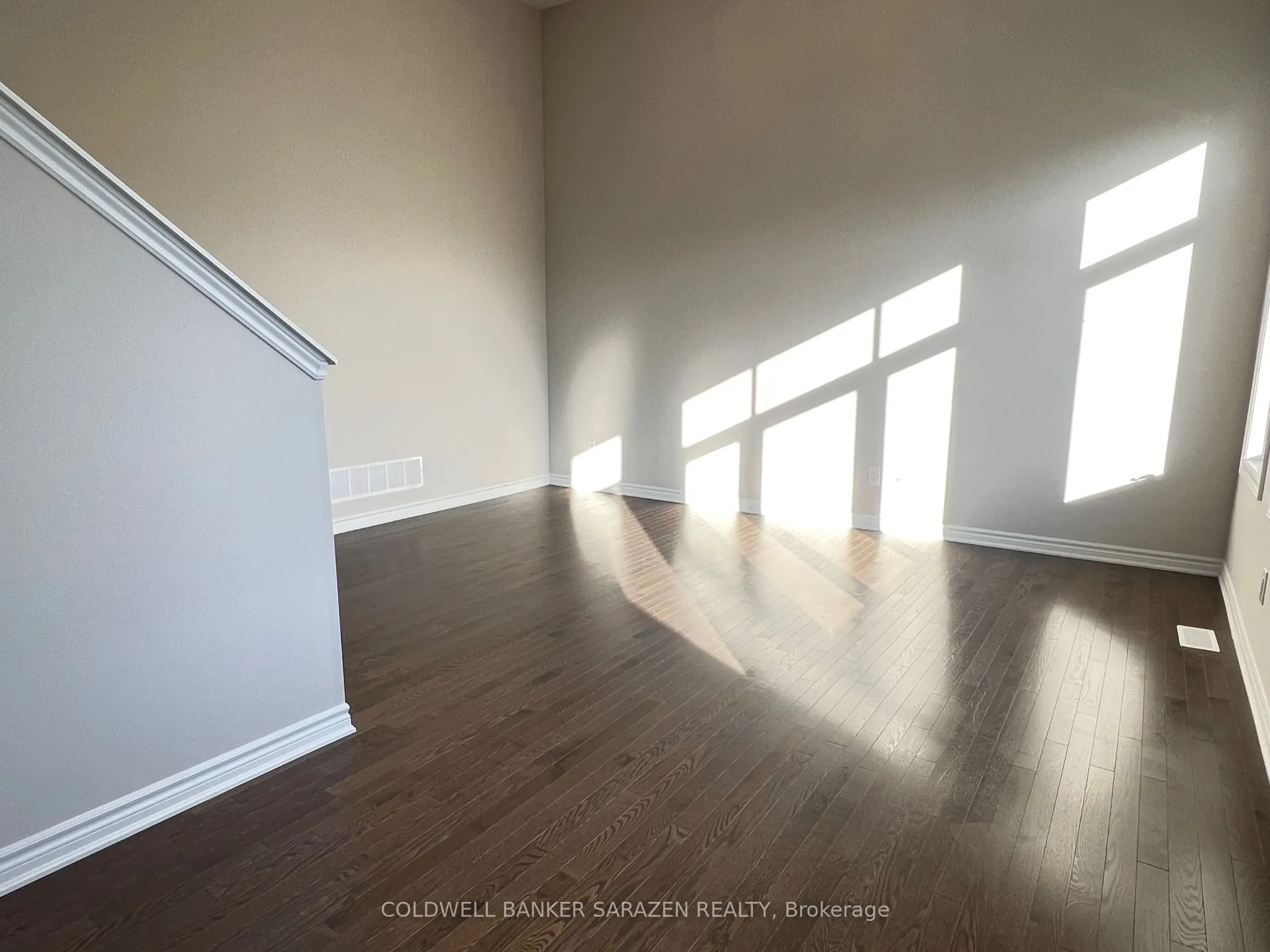 1013 CARDEN Lane