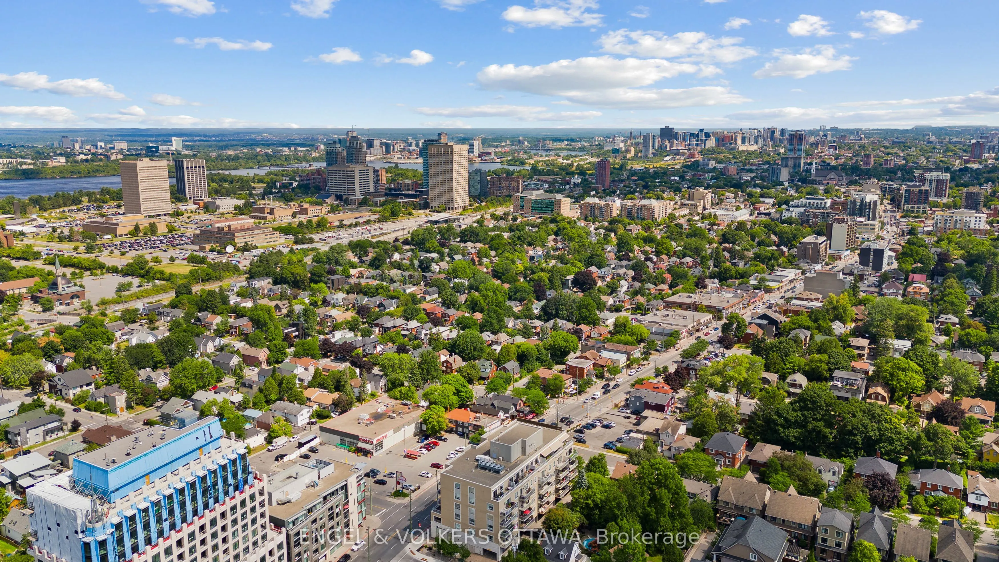 1422 Wellington Street W, #501