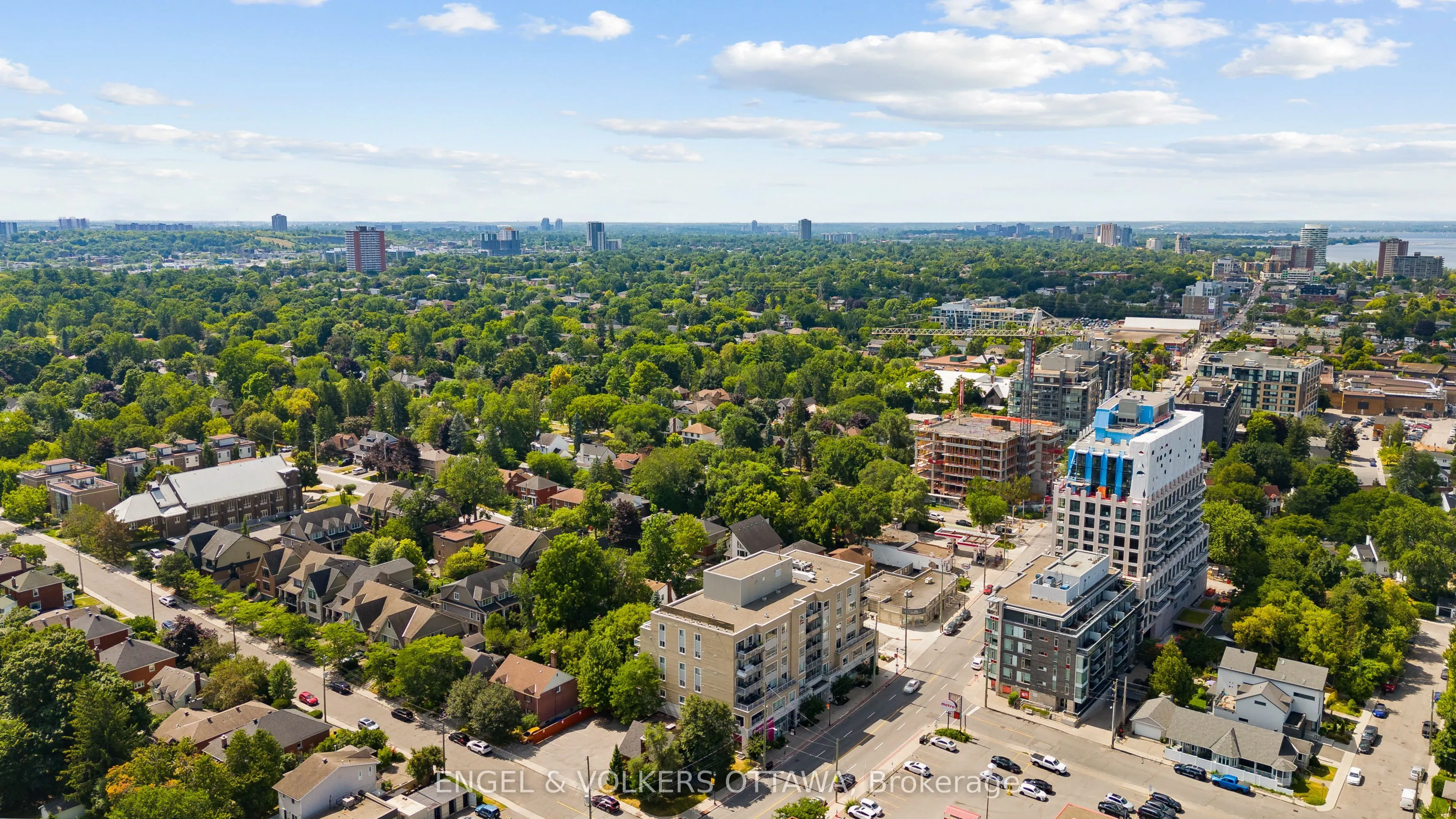 1422 Wellington Street W, #501