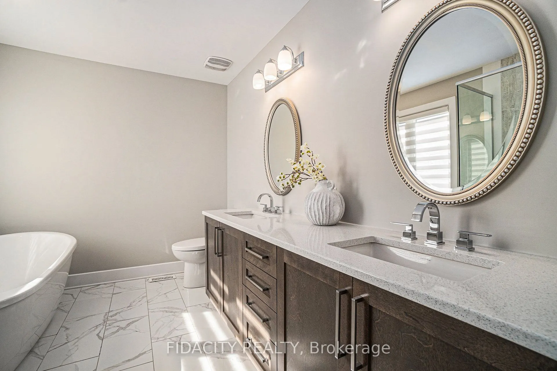 644 Eagle Crest Heights