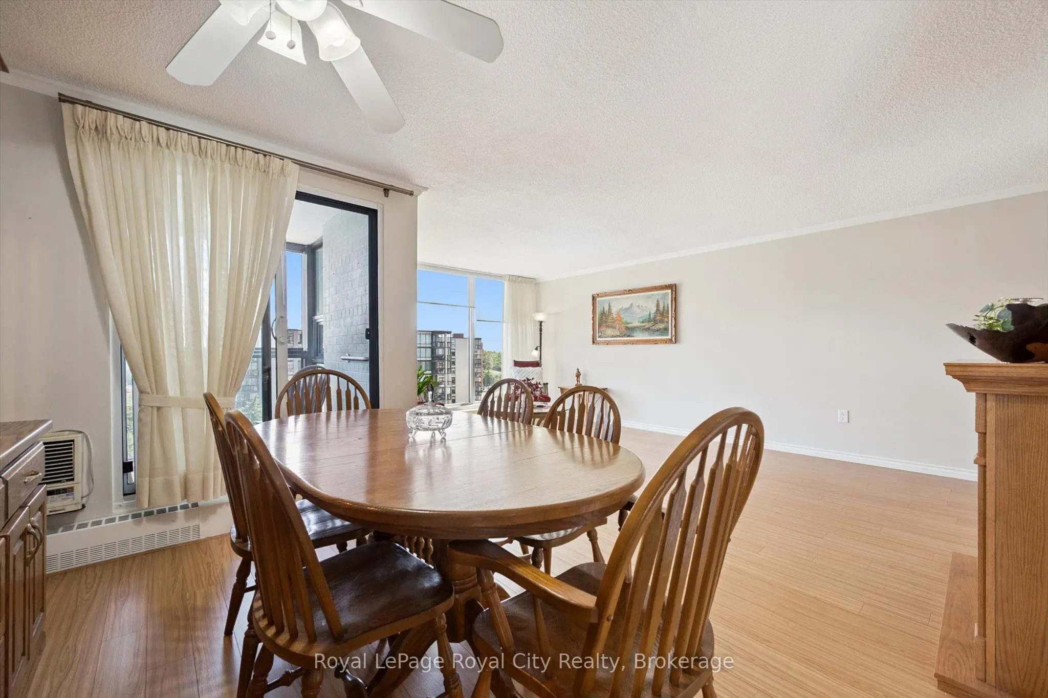 19 Woodlawn Road E, #713