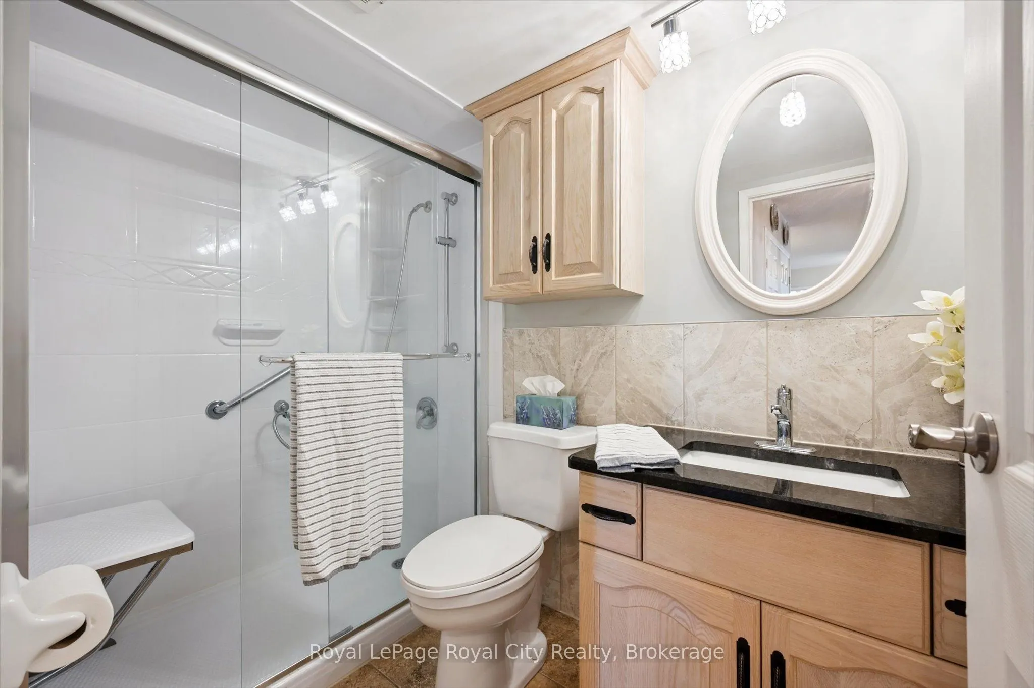 19 Woodlawn Road E, #713