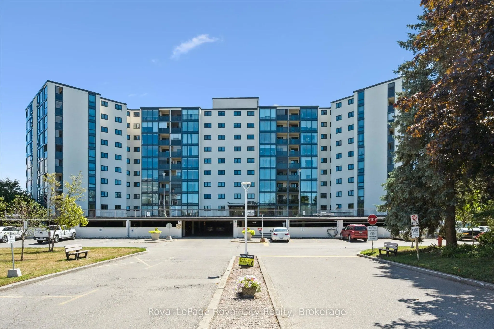 19 Woodlawn Road E, #713