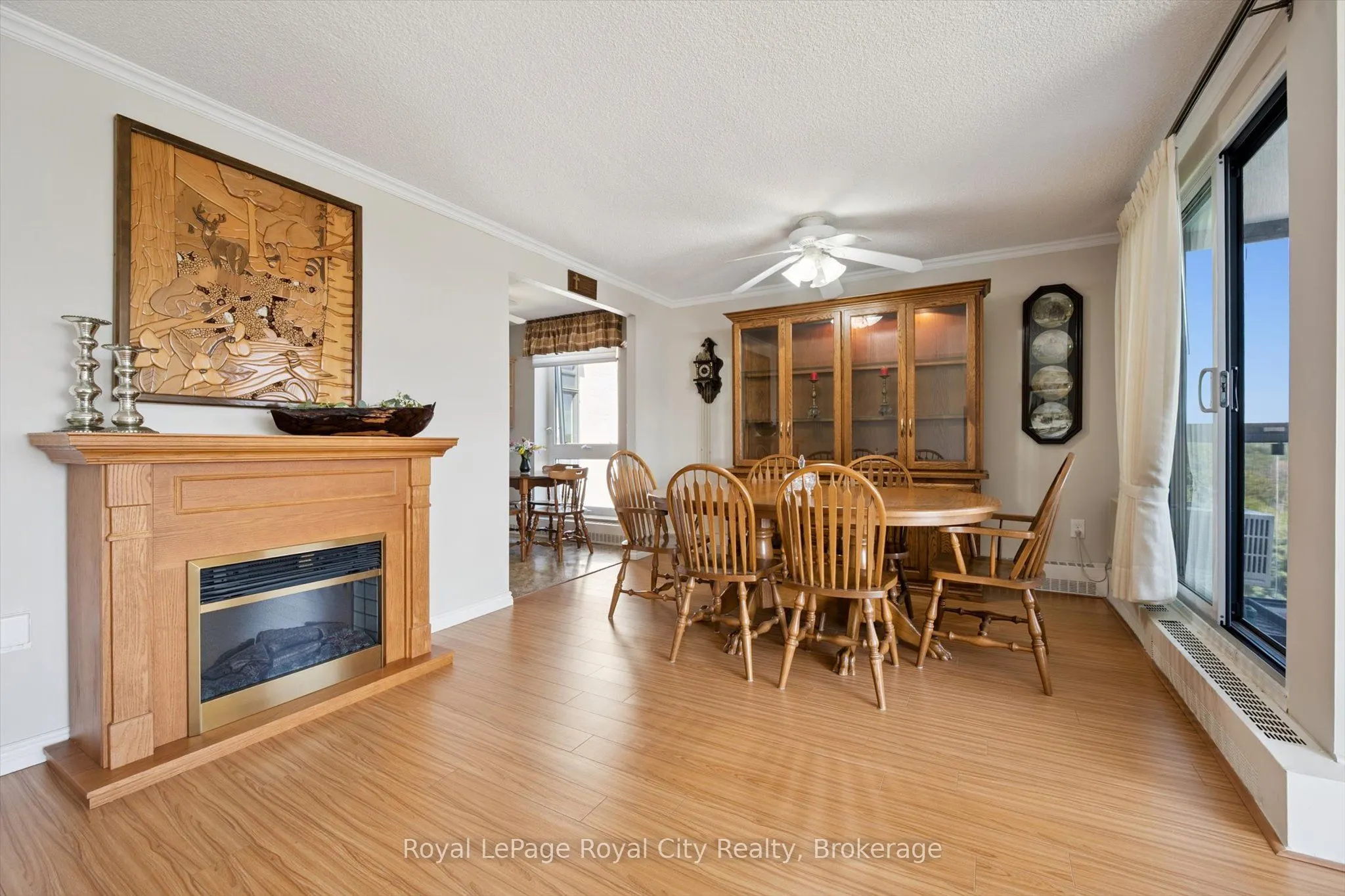 19 Woodlawn Road E, #713