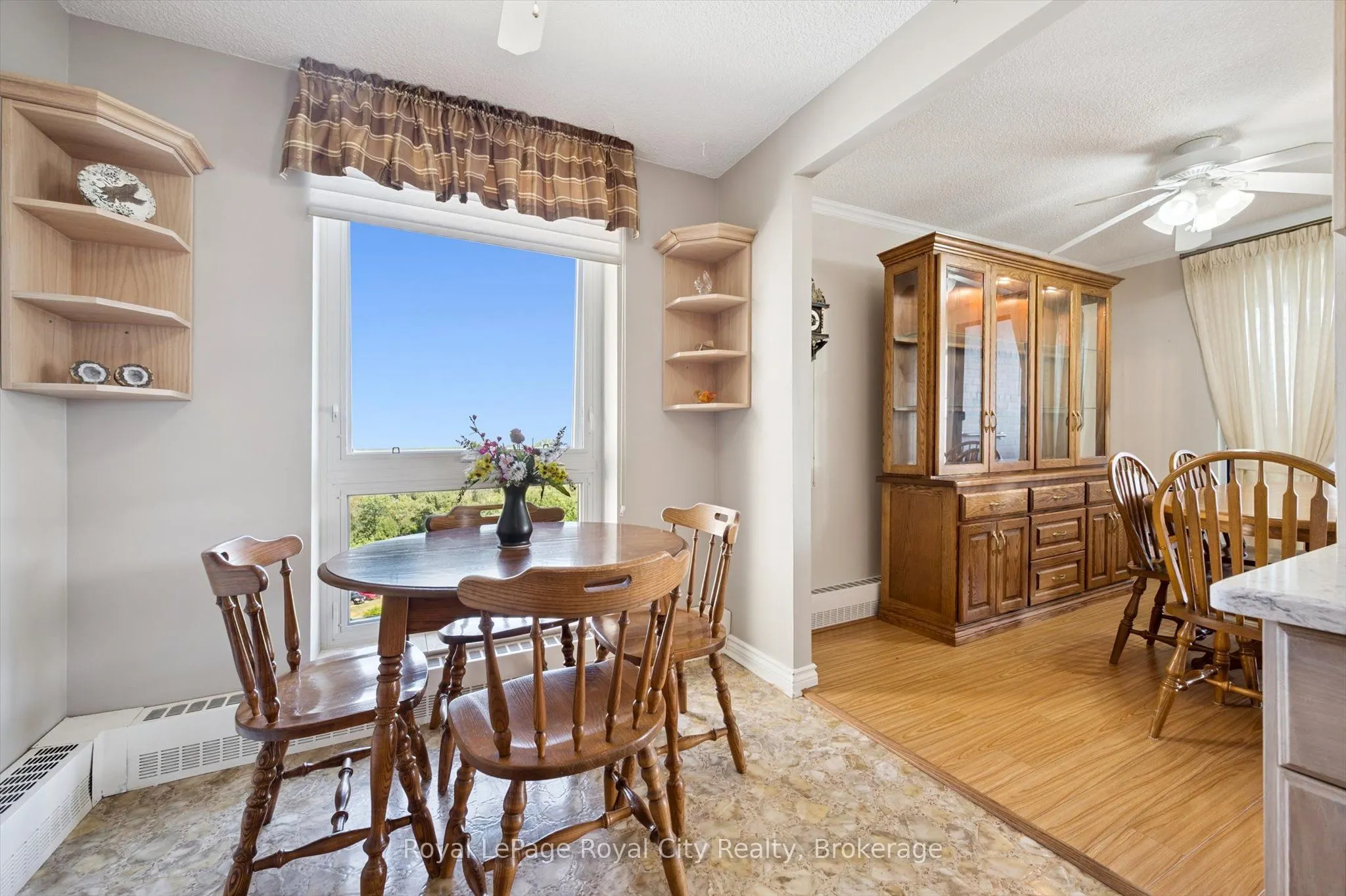 19 Woodlawn Road E, #713