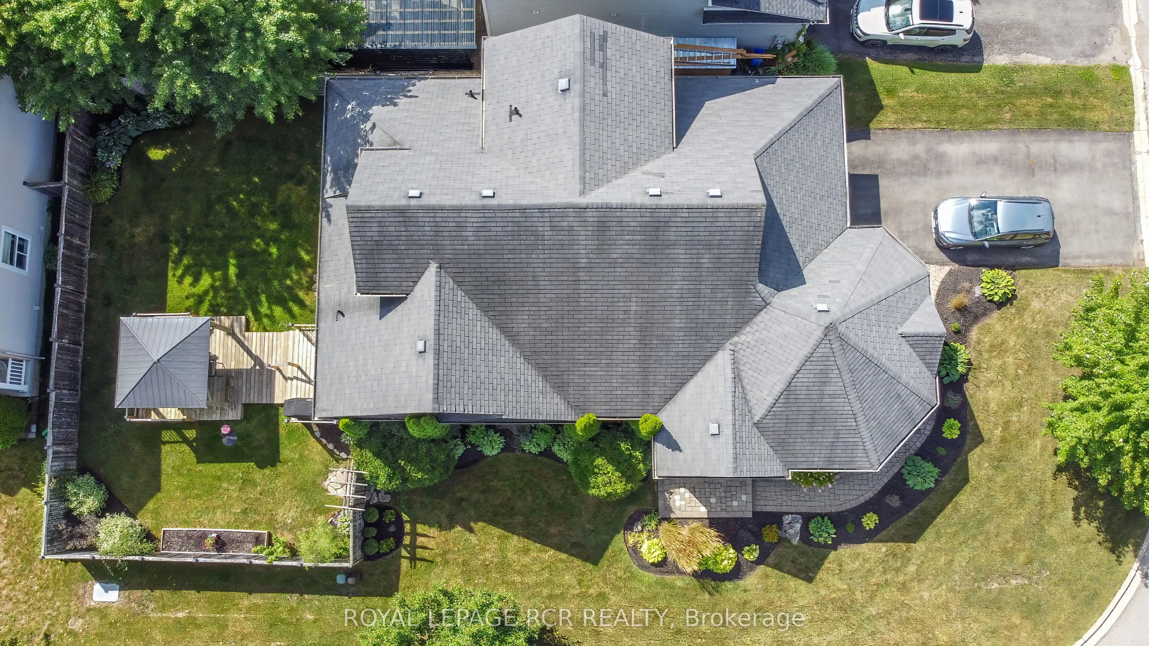 221 Berry Street