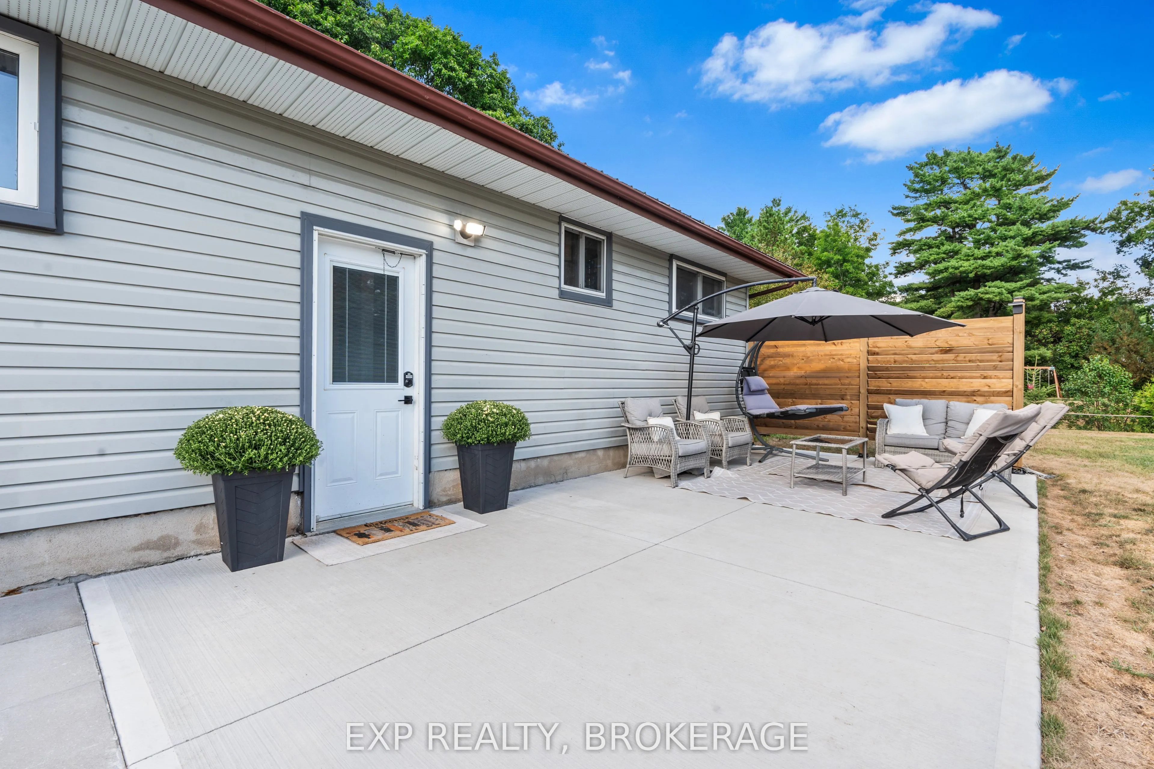 3858 QUINN Road W