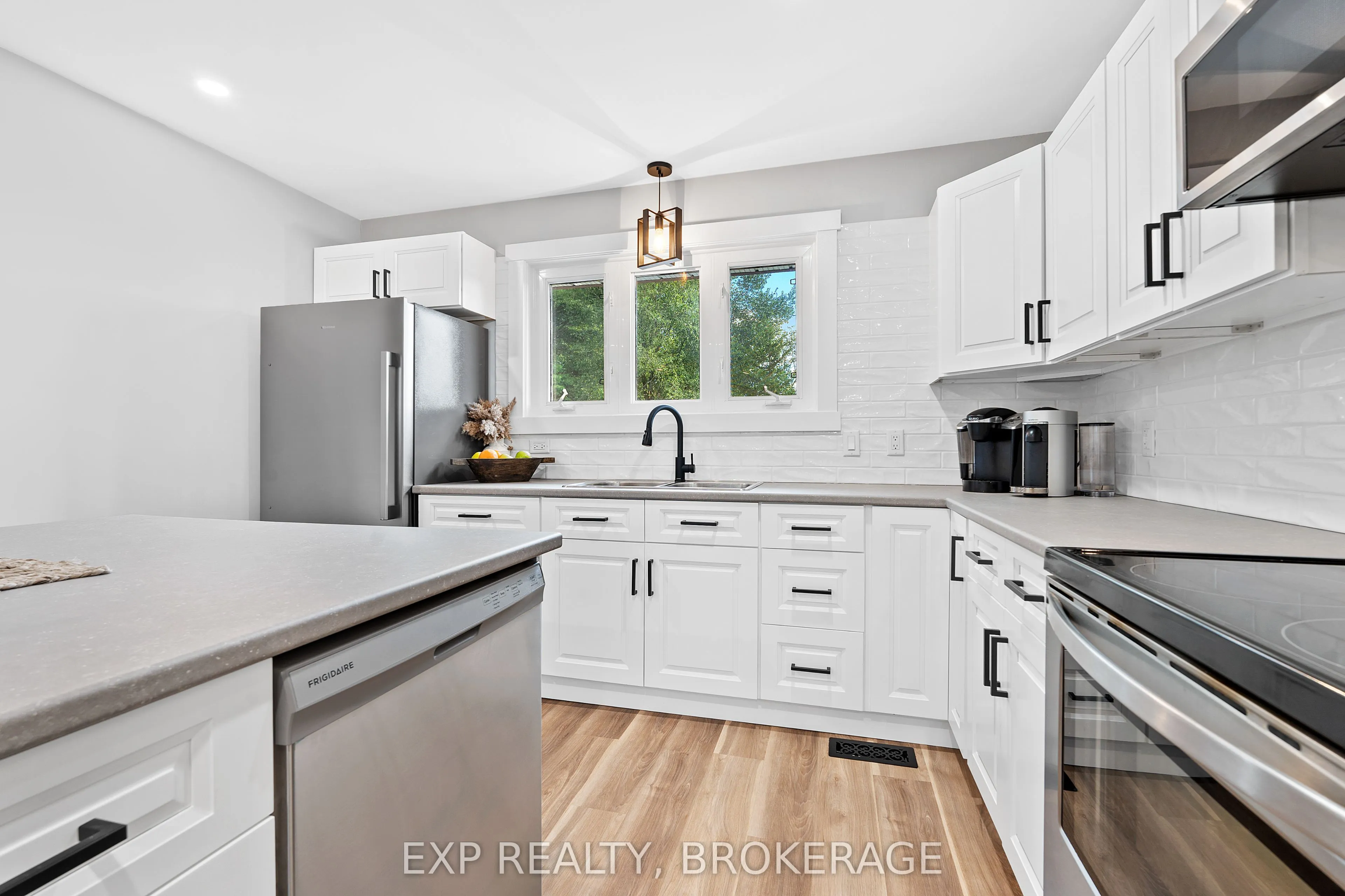 3858 QUINN Road W