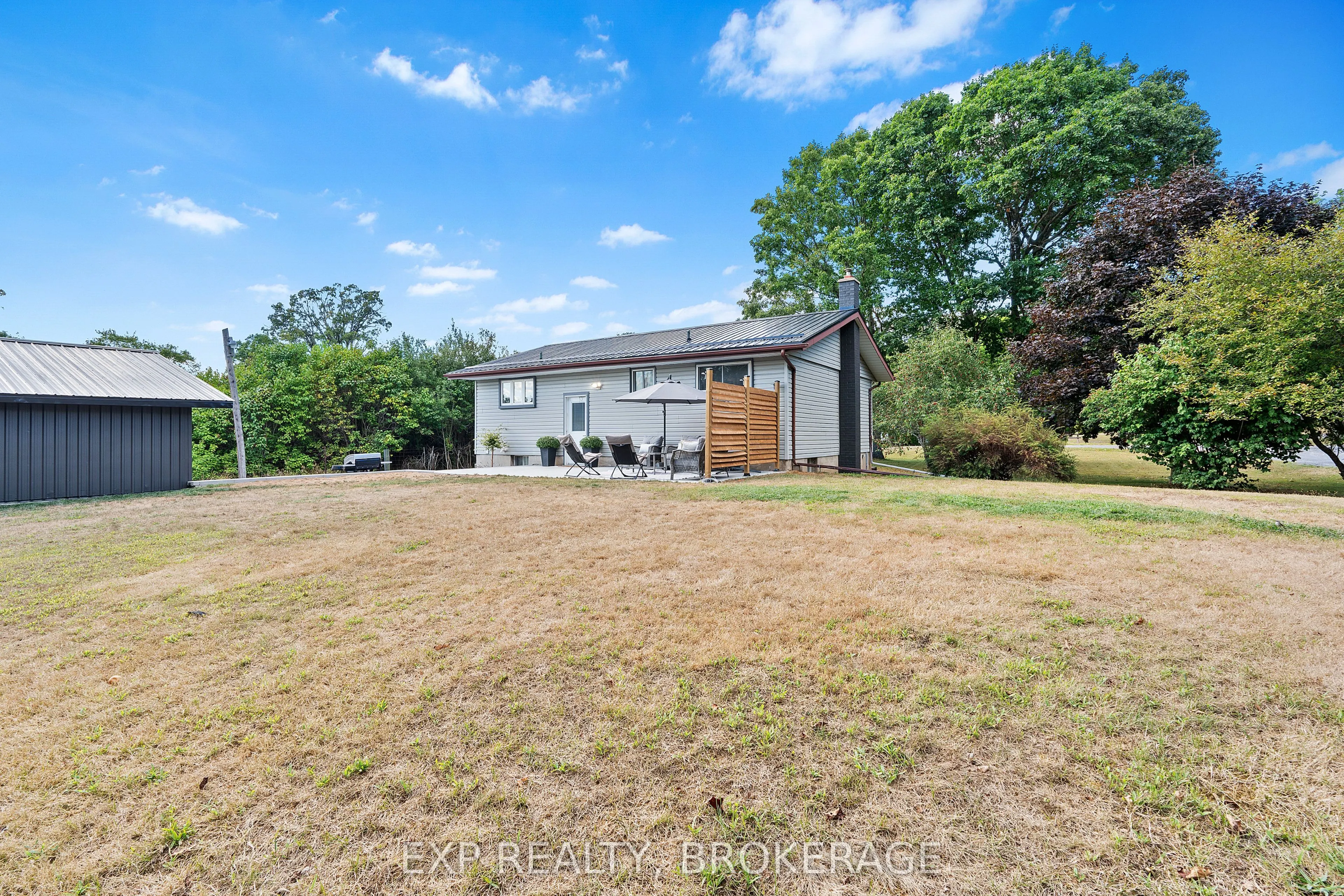 3858 QUINN Road W