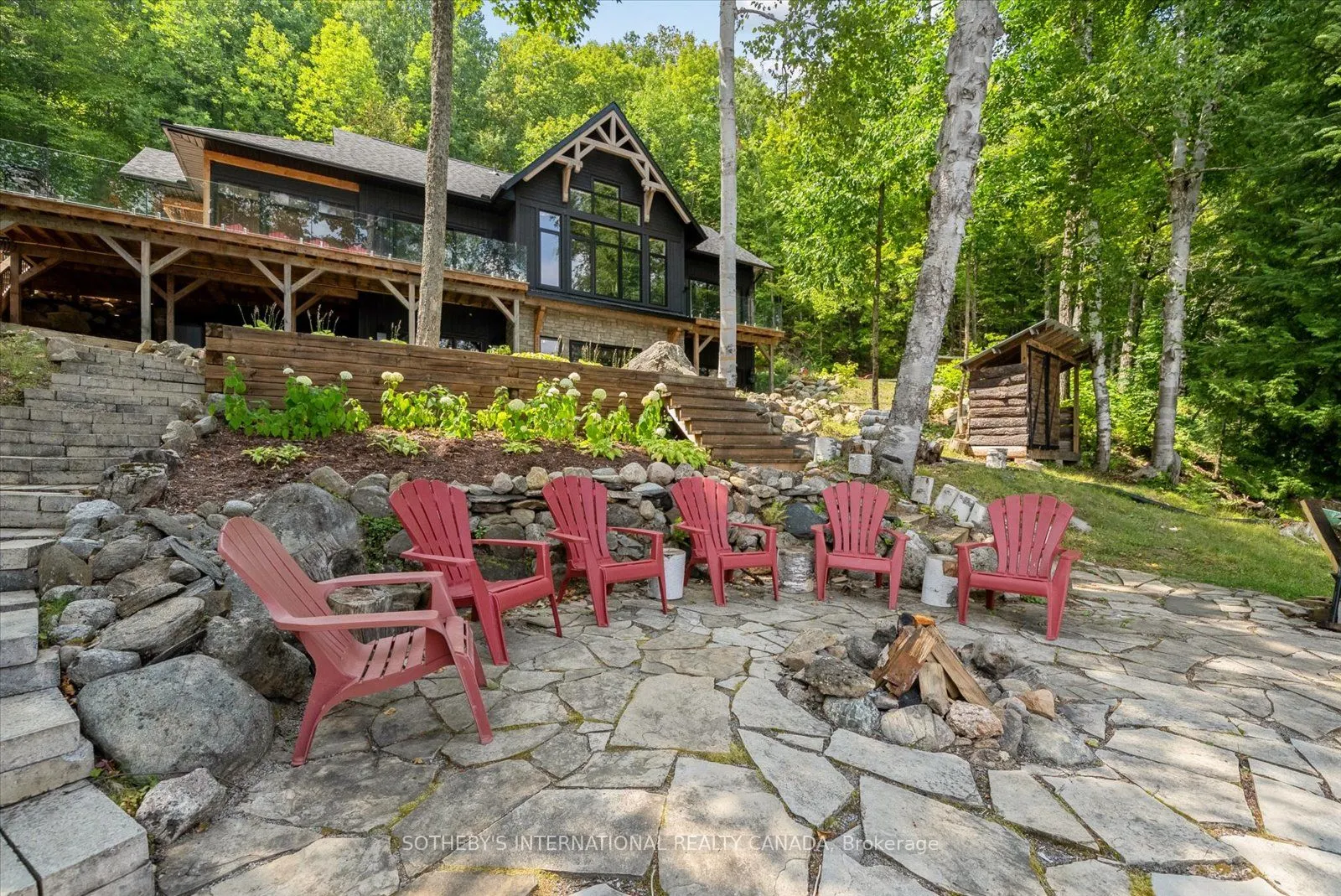 1068 Upper Lane