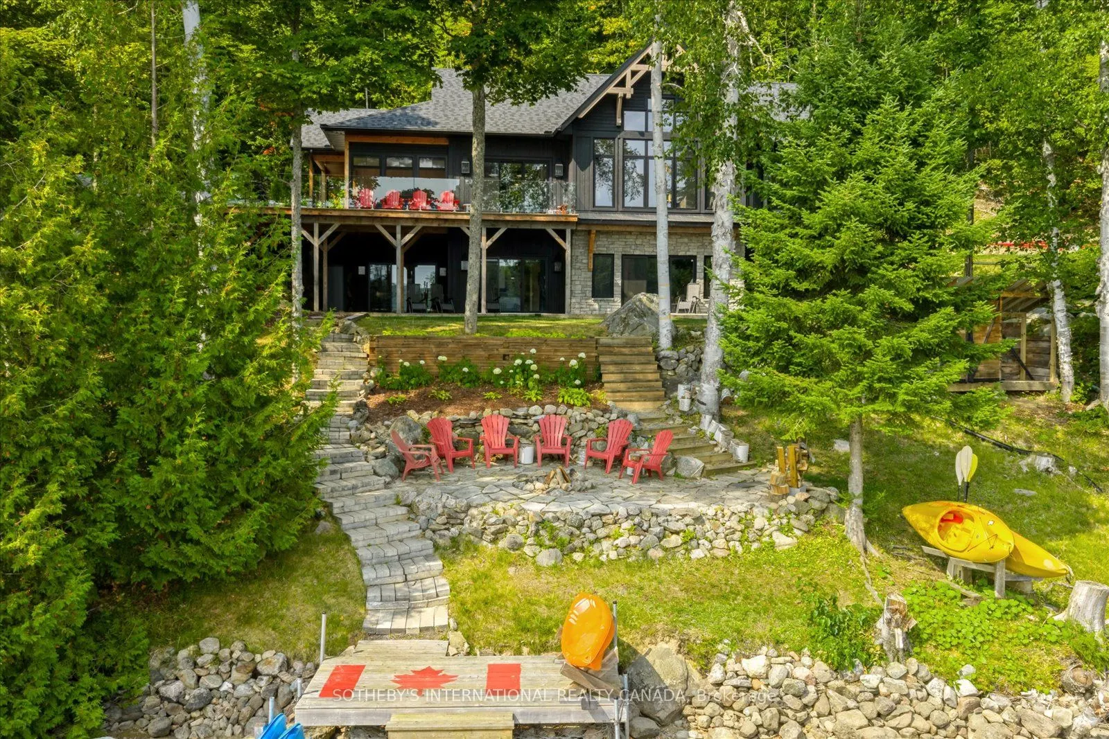 1068 Upper Lane