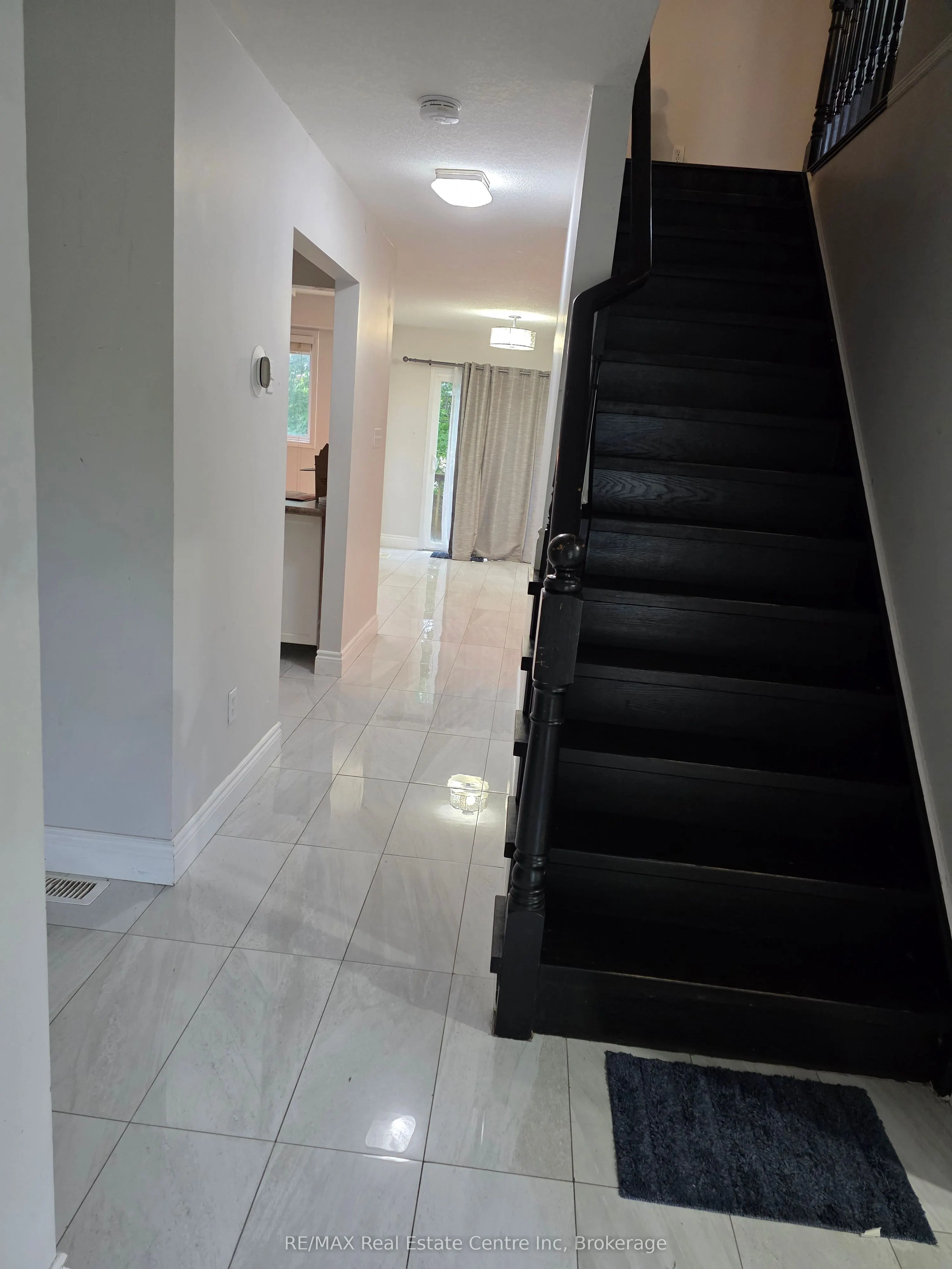15 Bard Boulevard