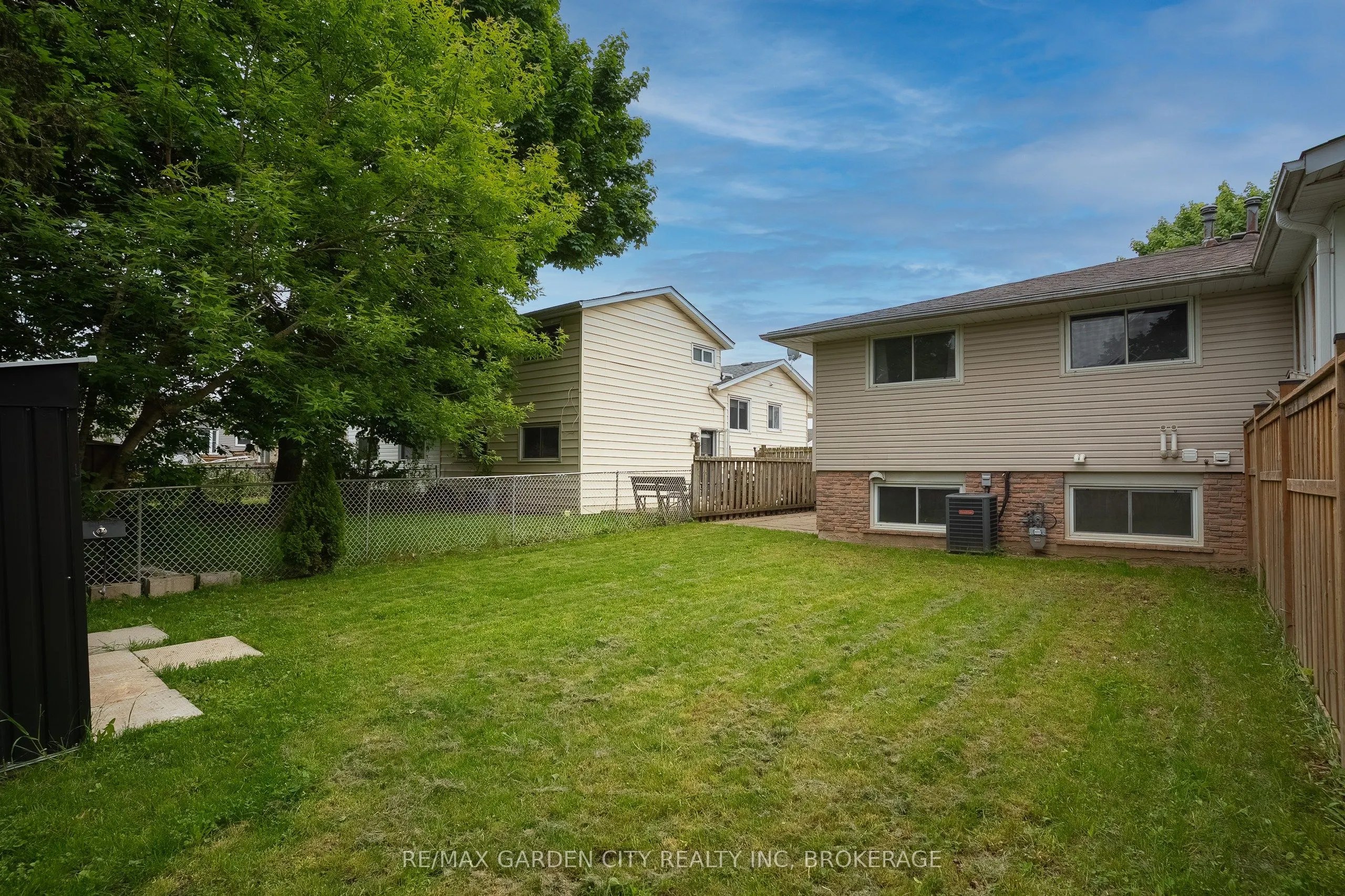 85 Ventura Drive