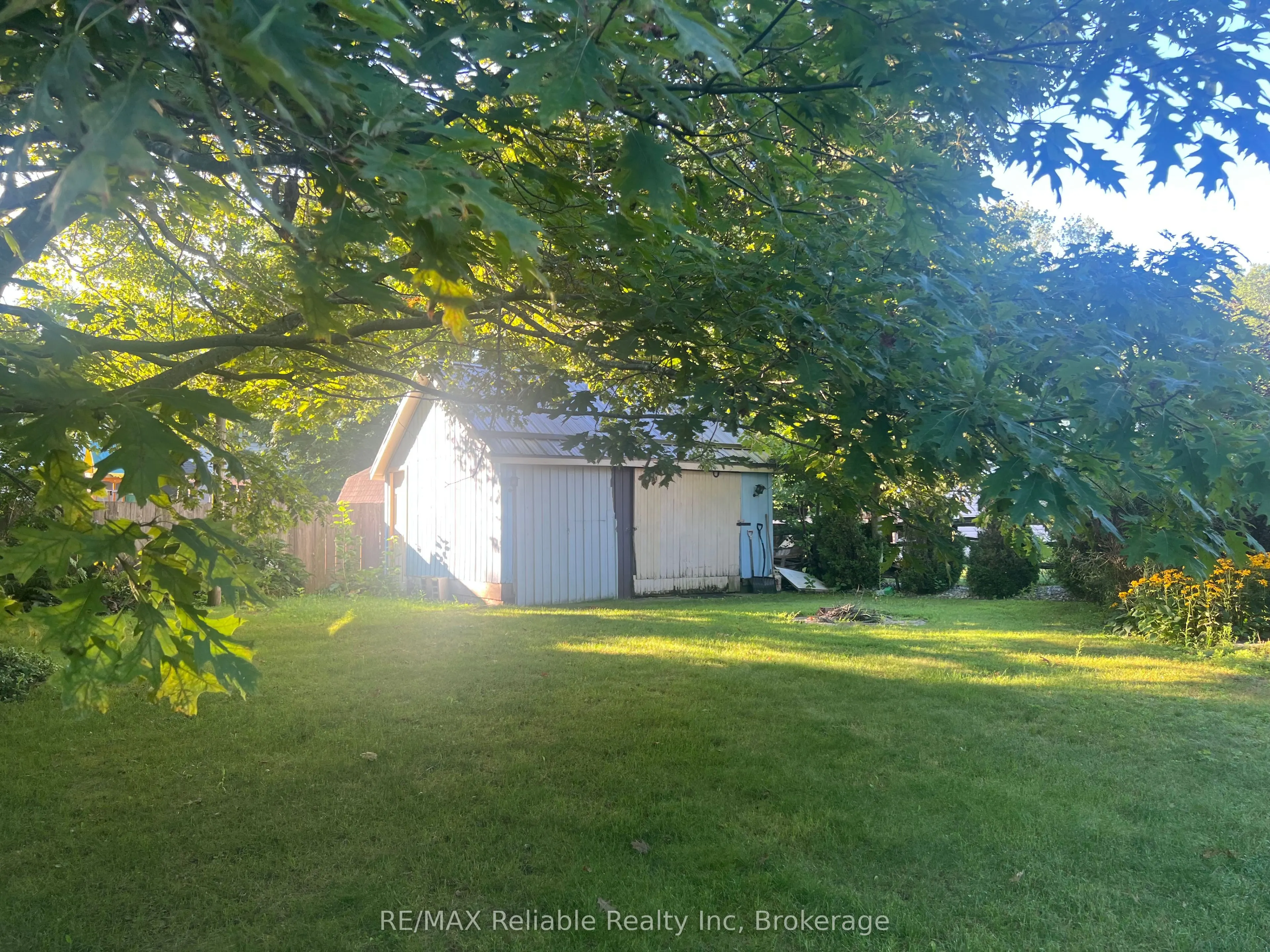 293 Drummond Street