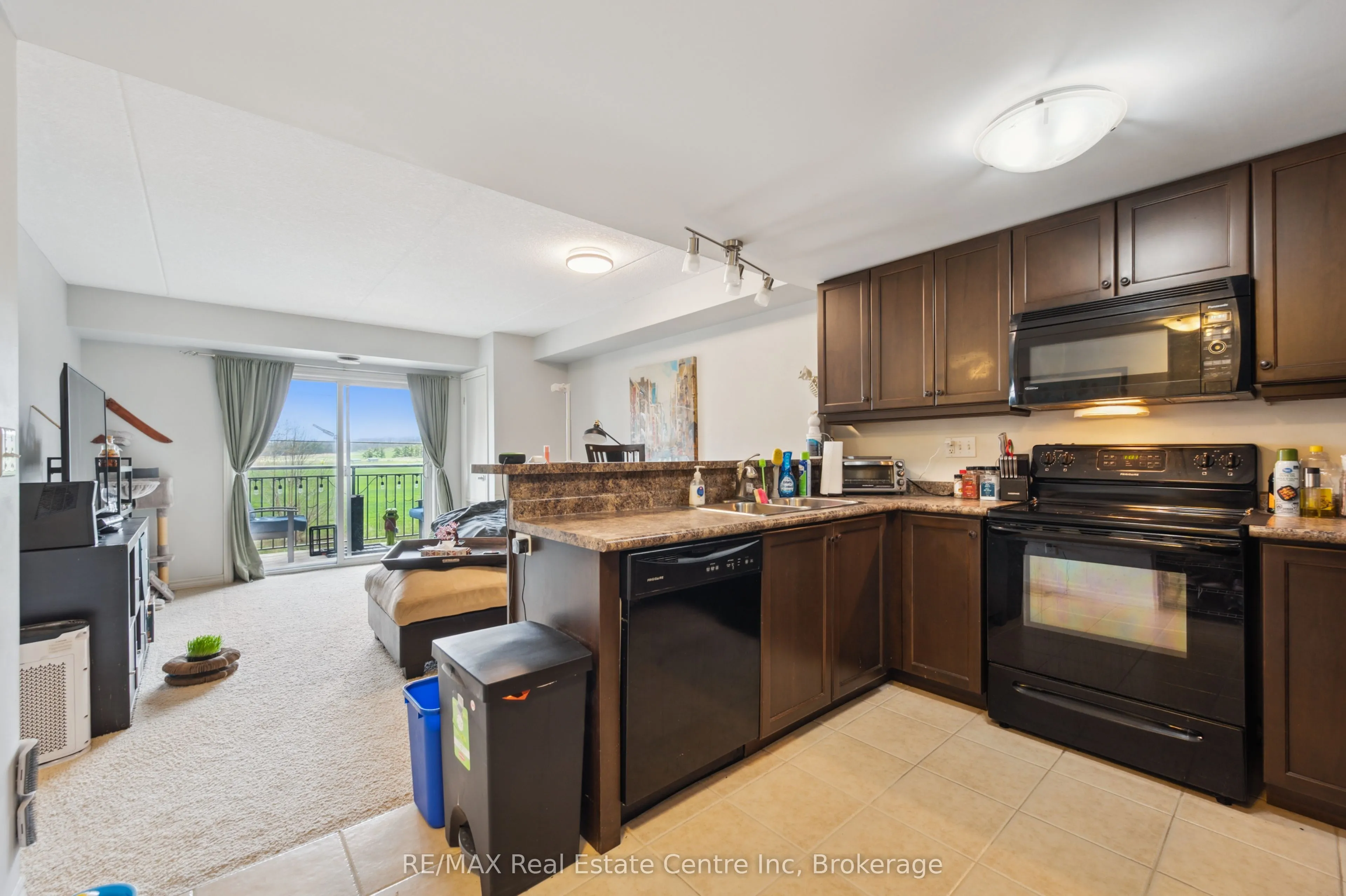 19 Waterford Drive, #303