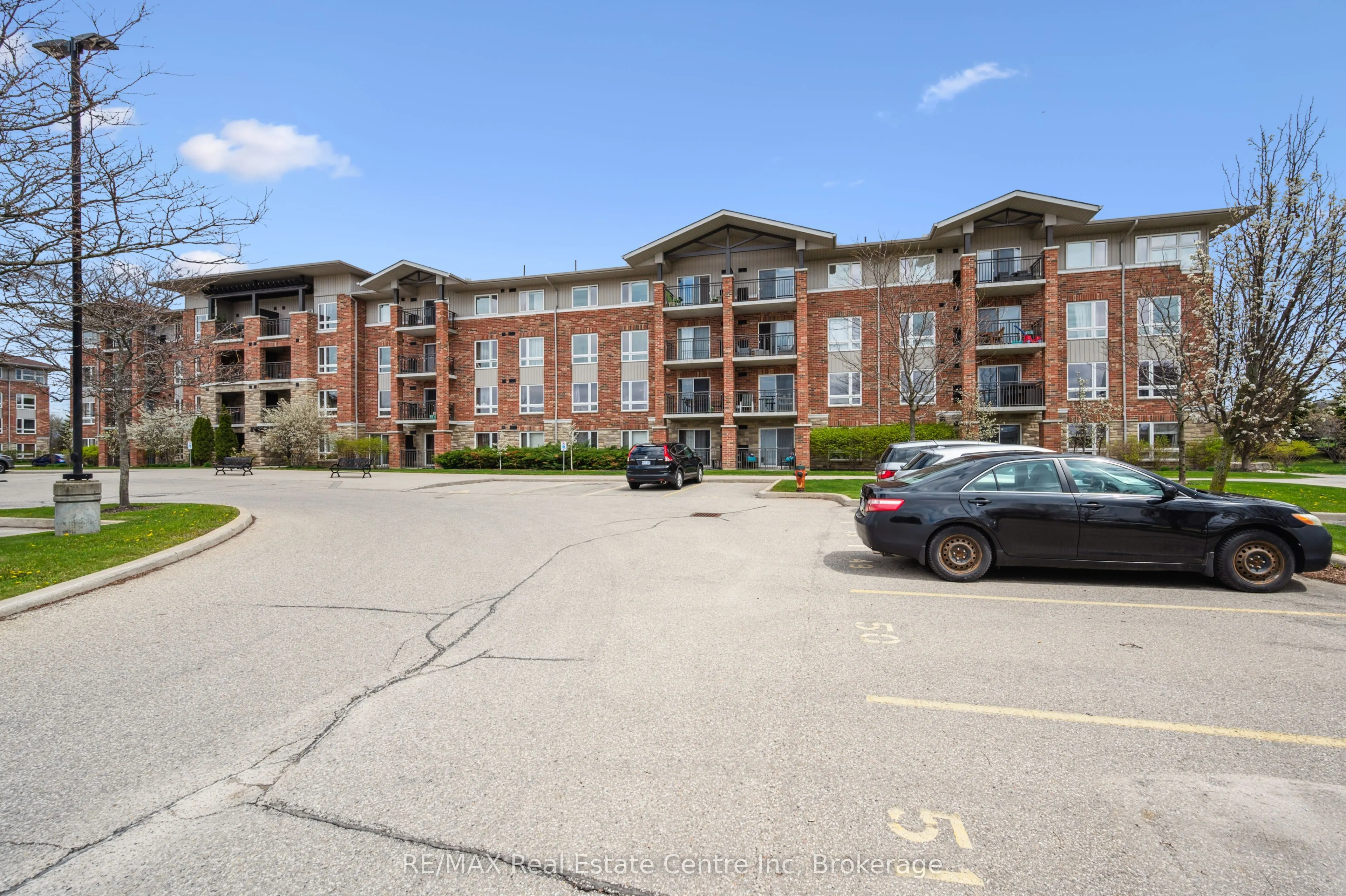 19 Waterford Drive, #303