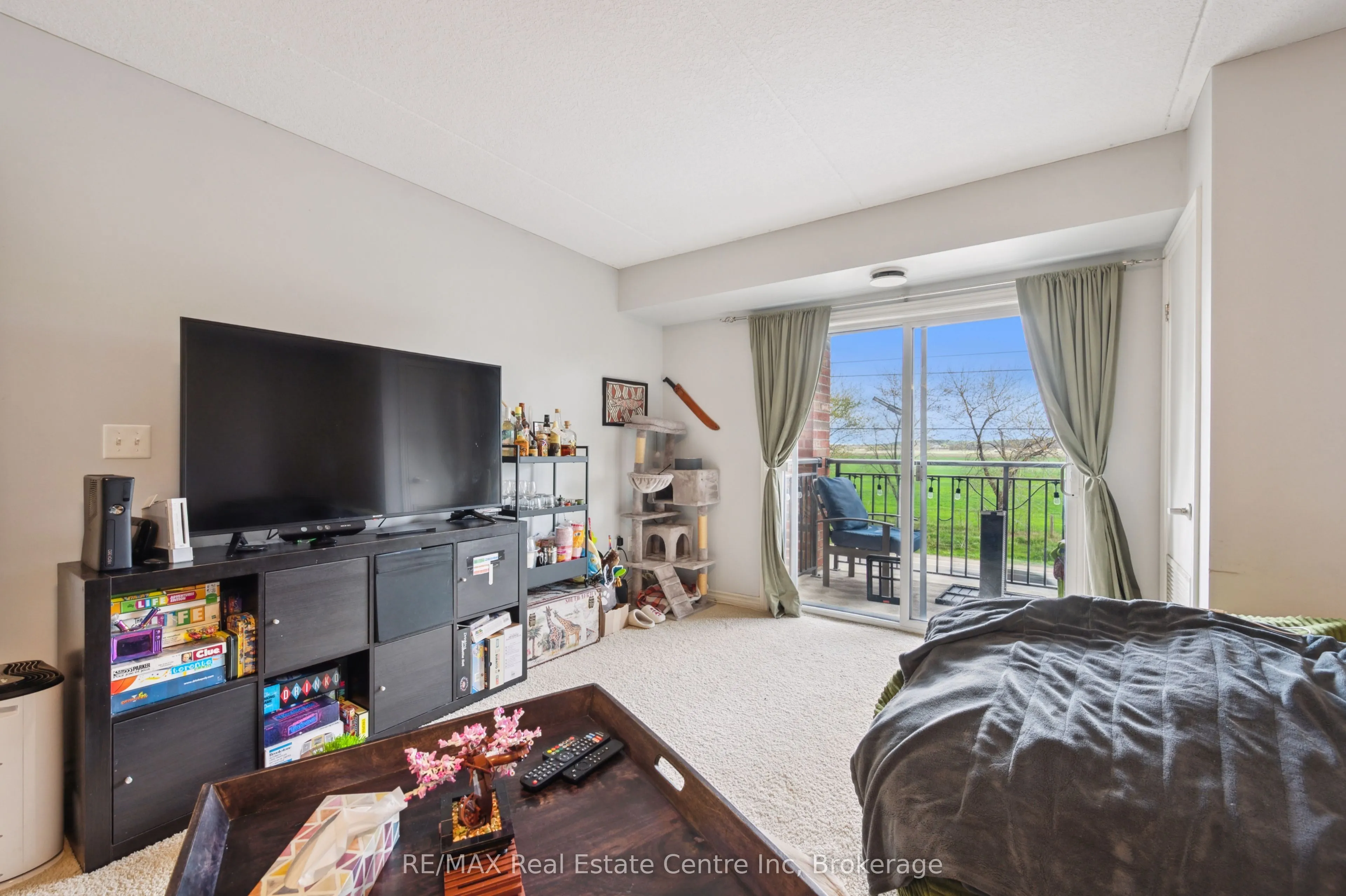 19 Waterford Drive, #303
