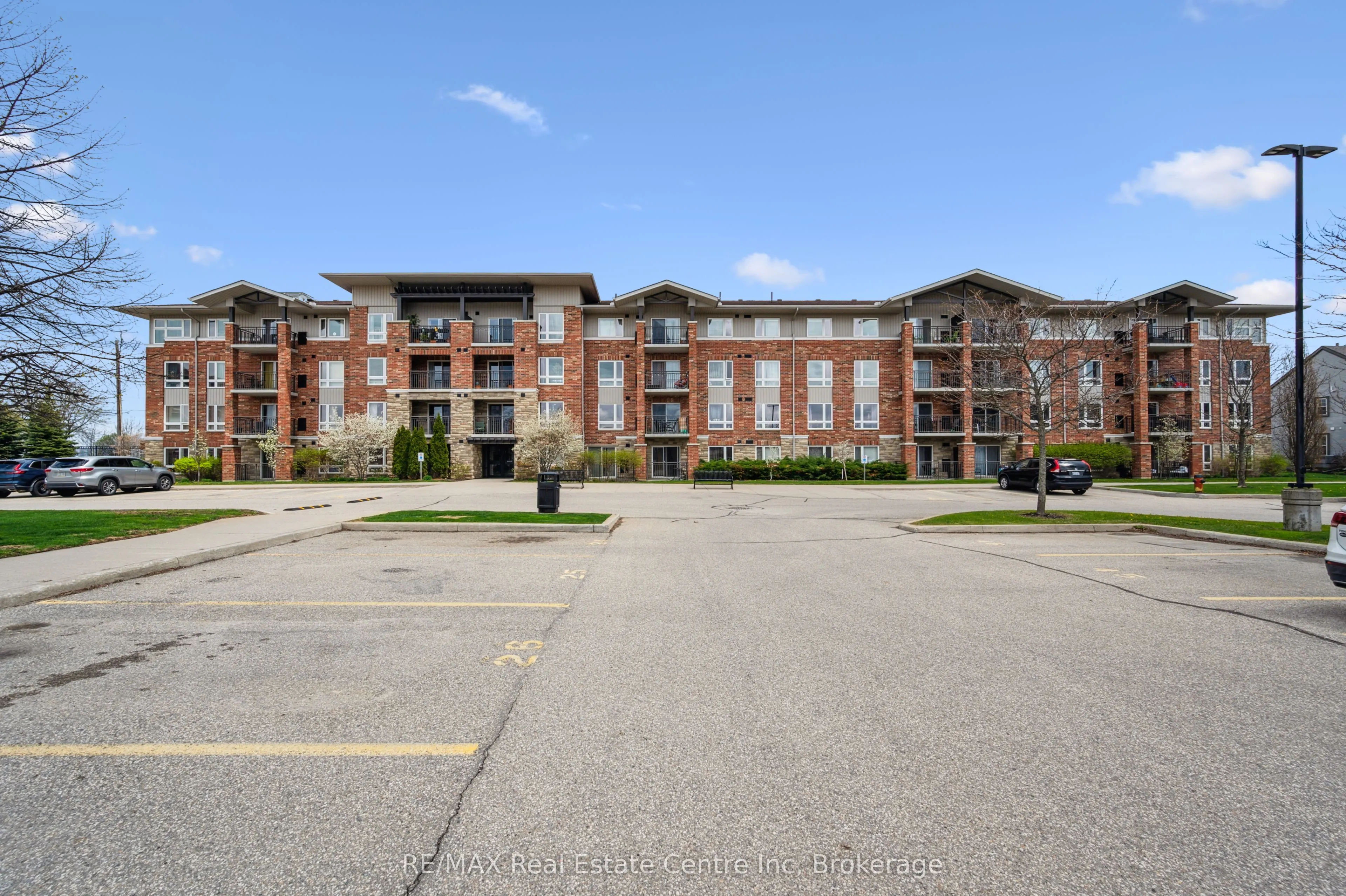 19 Waterford Drive, #303