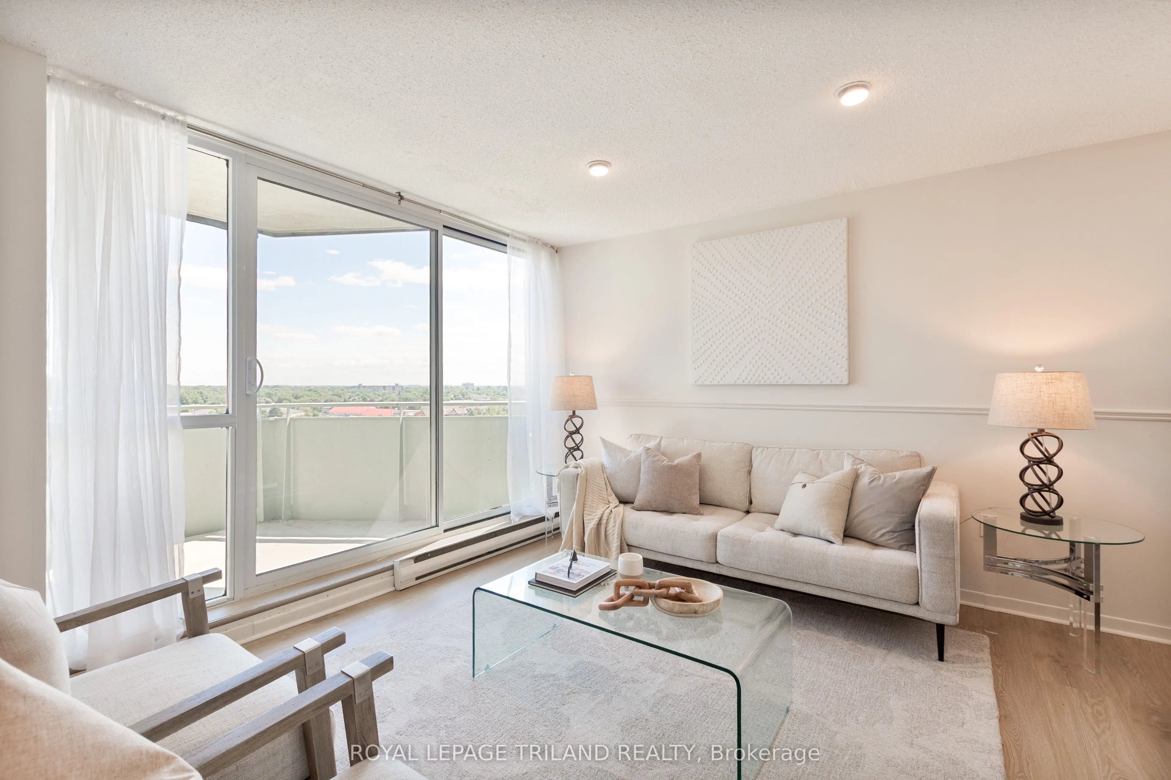 127 Belmont Drive, #802