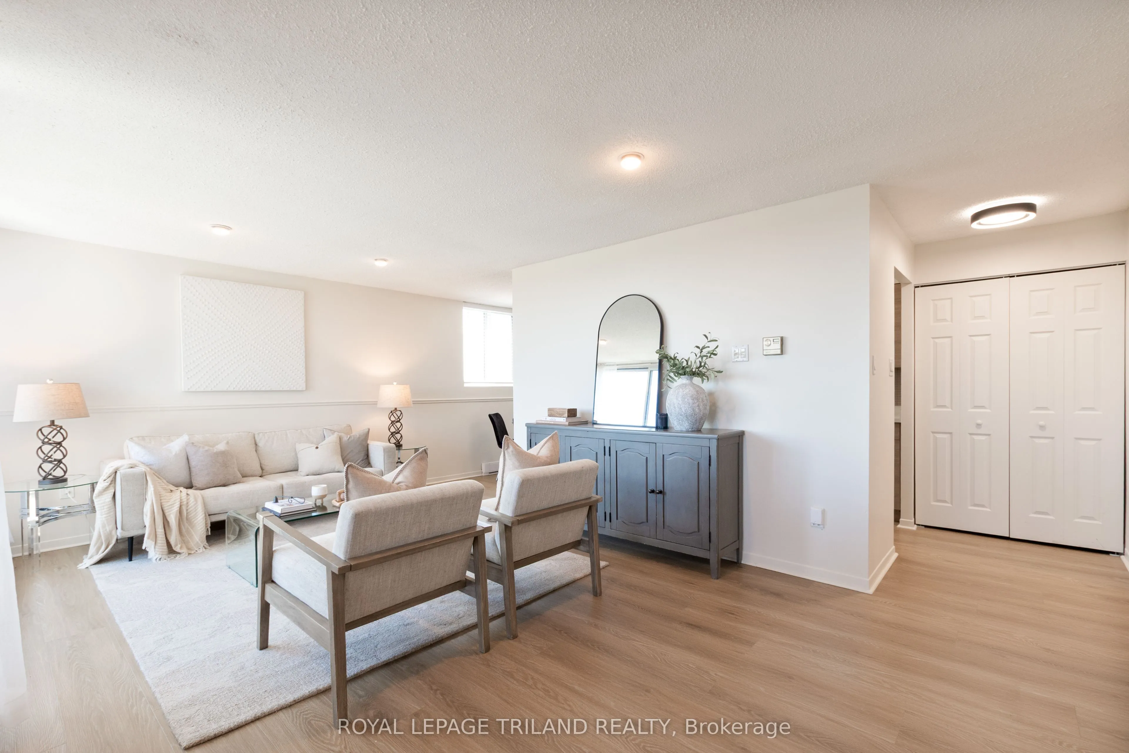 127 Belmont Drive, #802