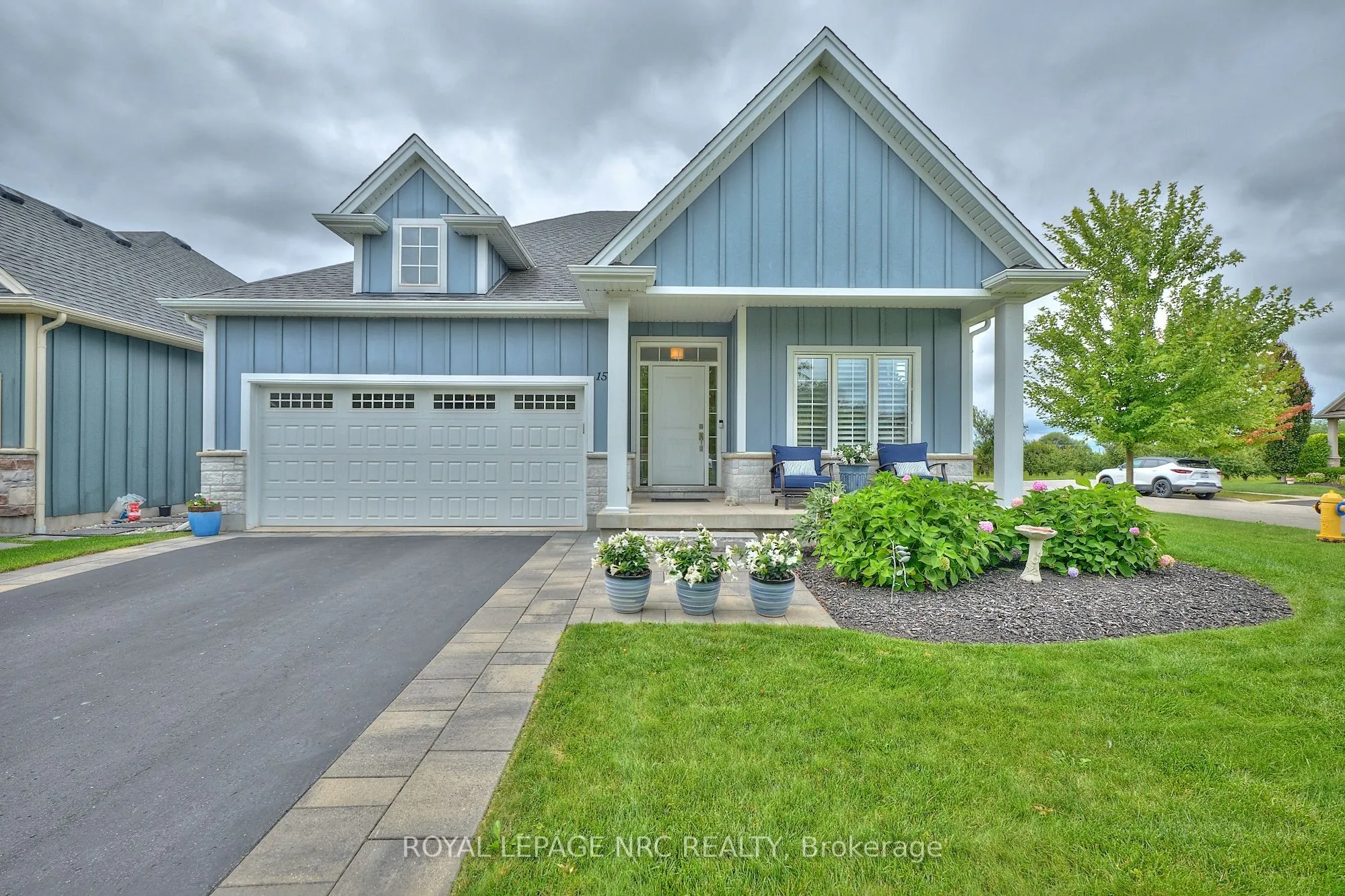 15 Copper Beech Boulevard