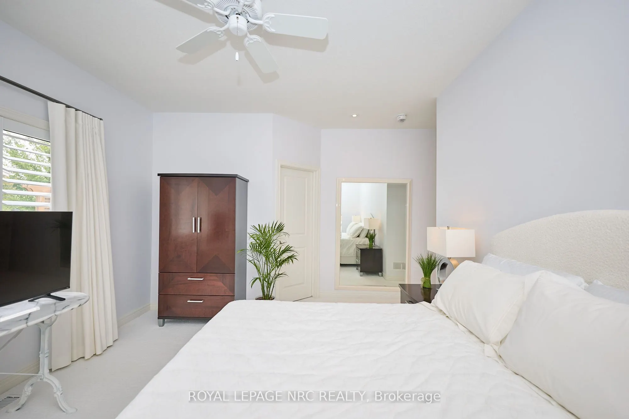 15 Copper Beech Boulevard