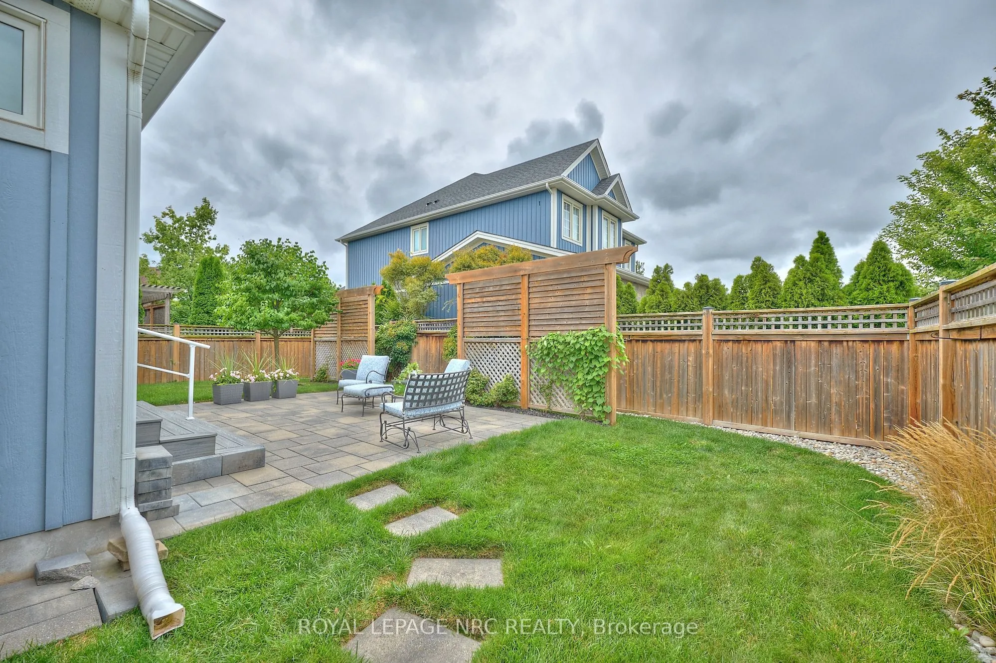 15 Copper Beech Boulevard