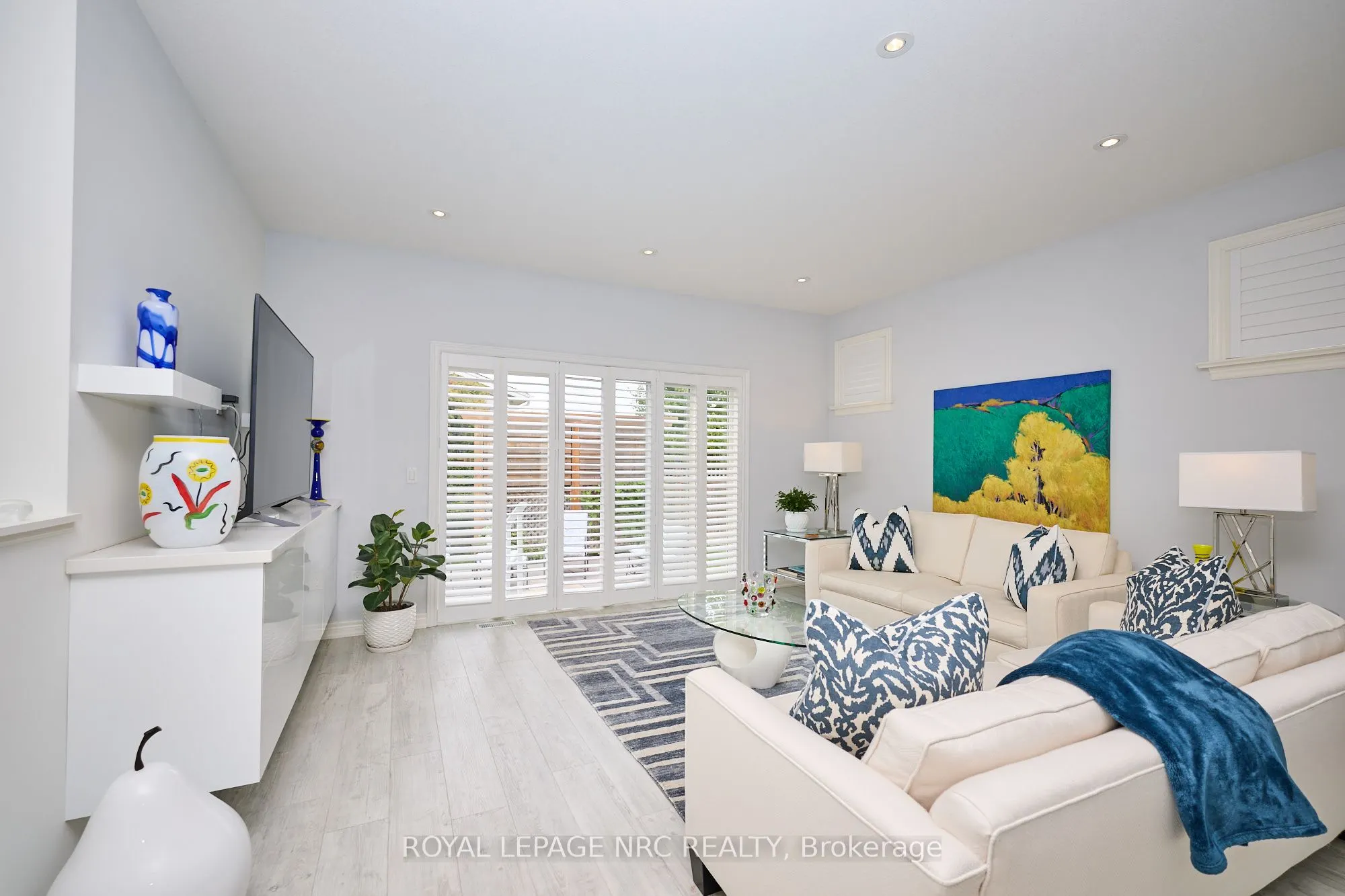 15 Copper Beech Boulevard