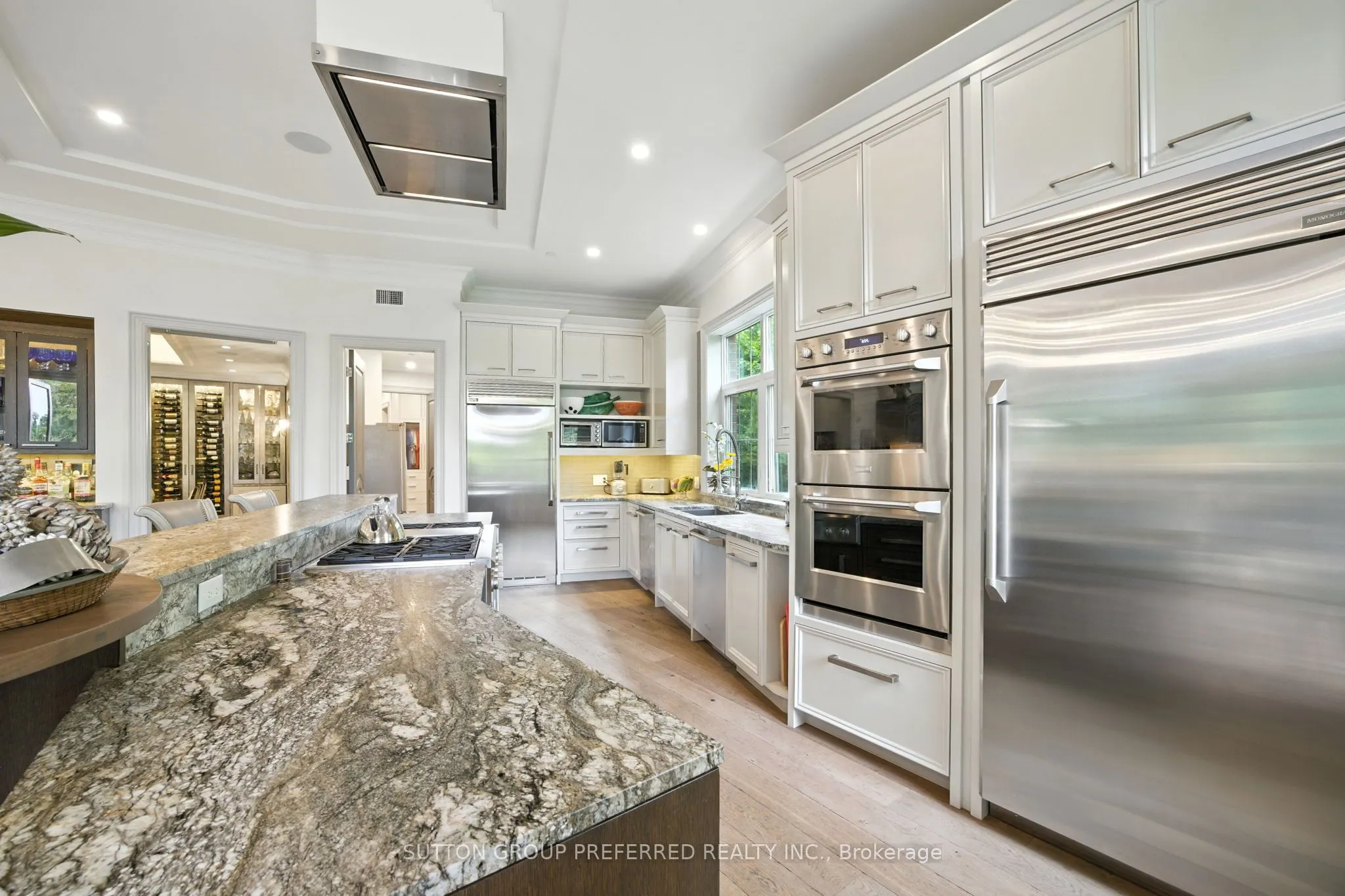122 Wortley Road, #303