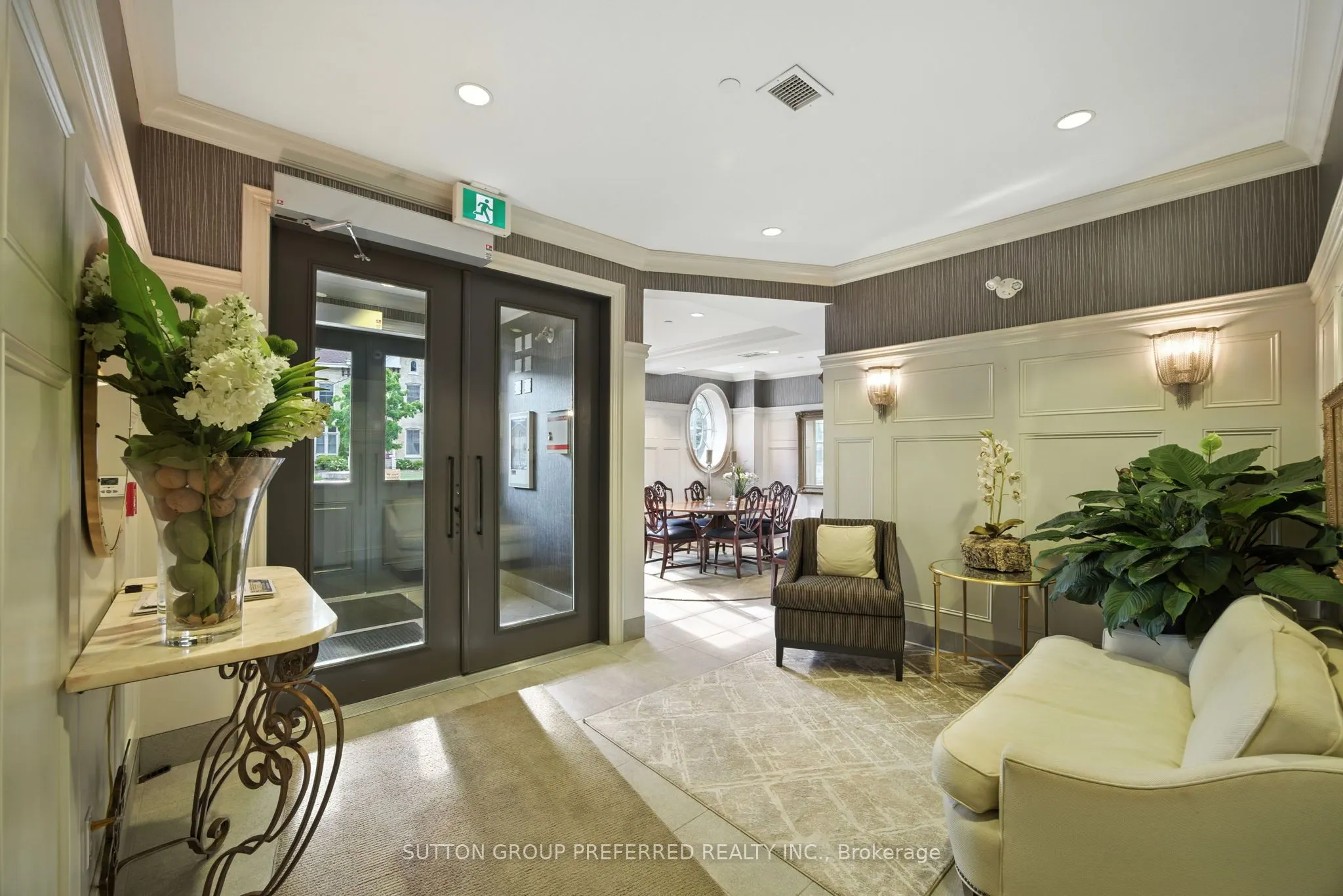 122 Wortley Road, #303