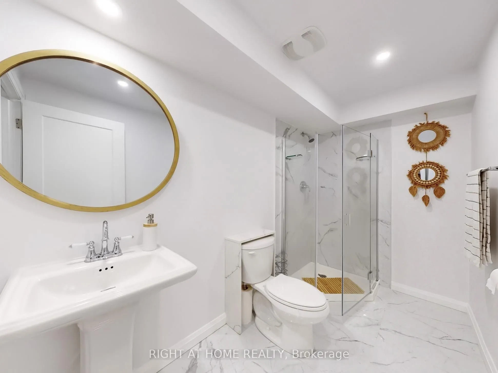 35 Midhurst Heights, #30