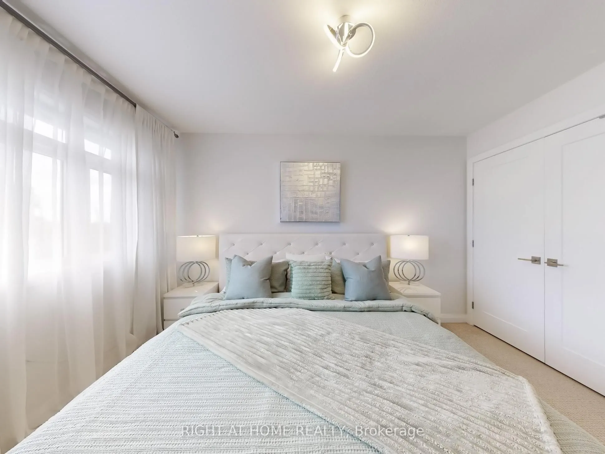 35 Midhurst Heights, #30