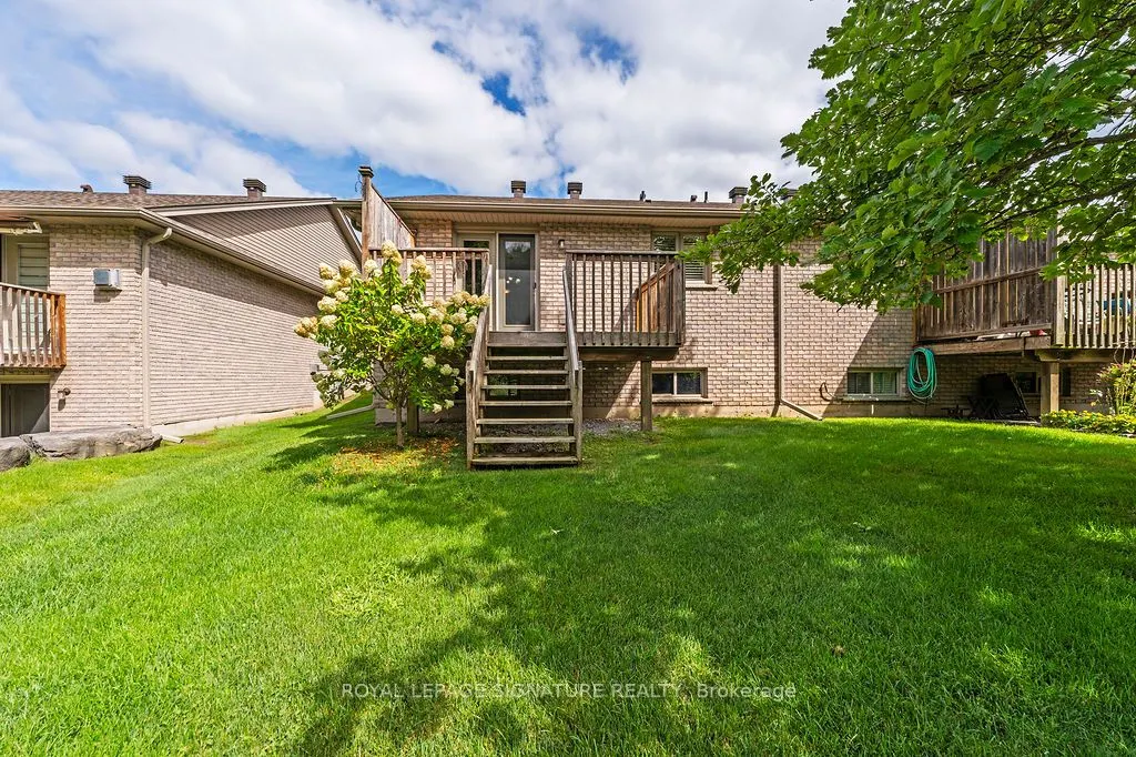 510 Queensway West, #18