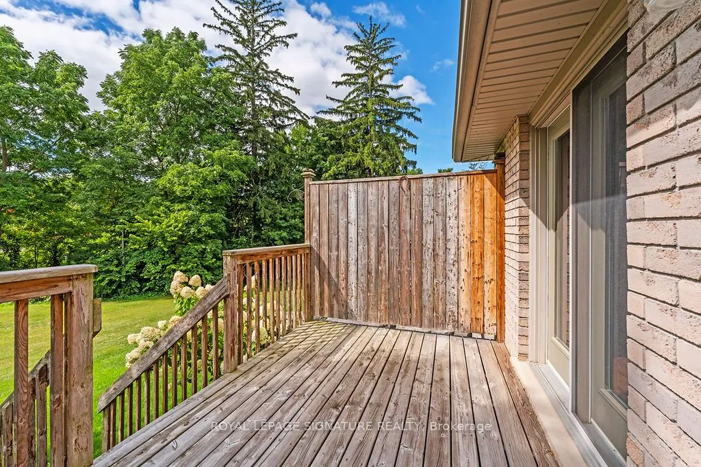 510 Queensway West, #18