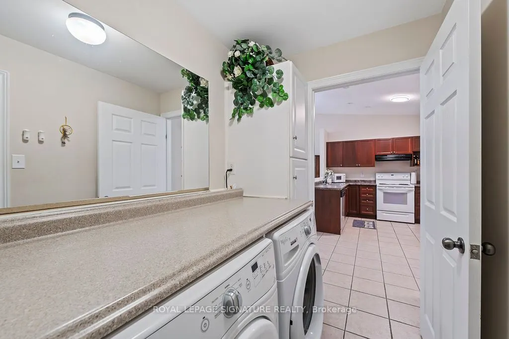 510 Queensway West, #18